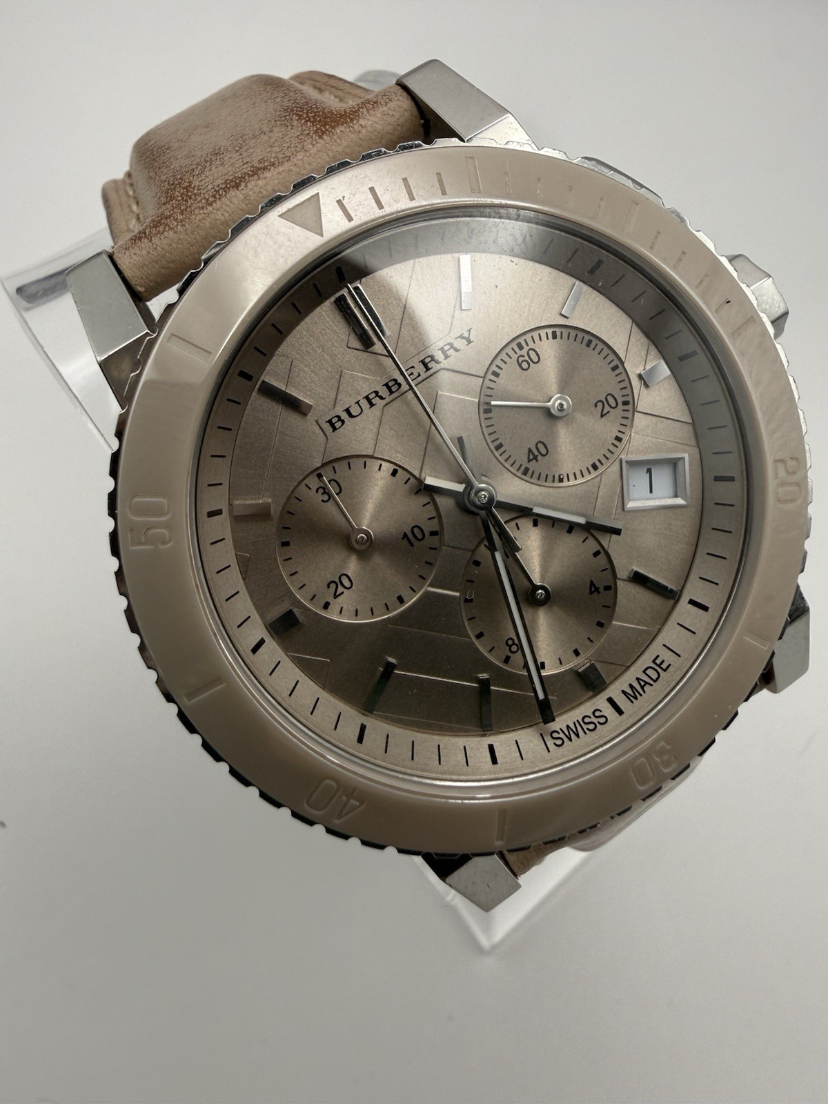 Burberry The City BU9702 Chronograph Leather Strap Quartz