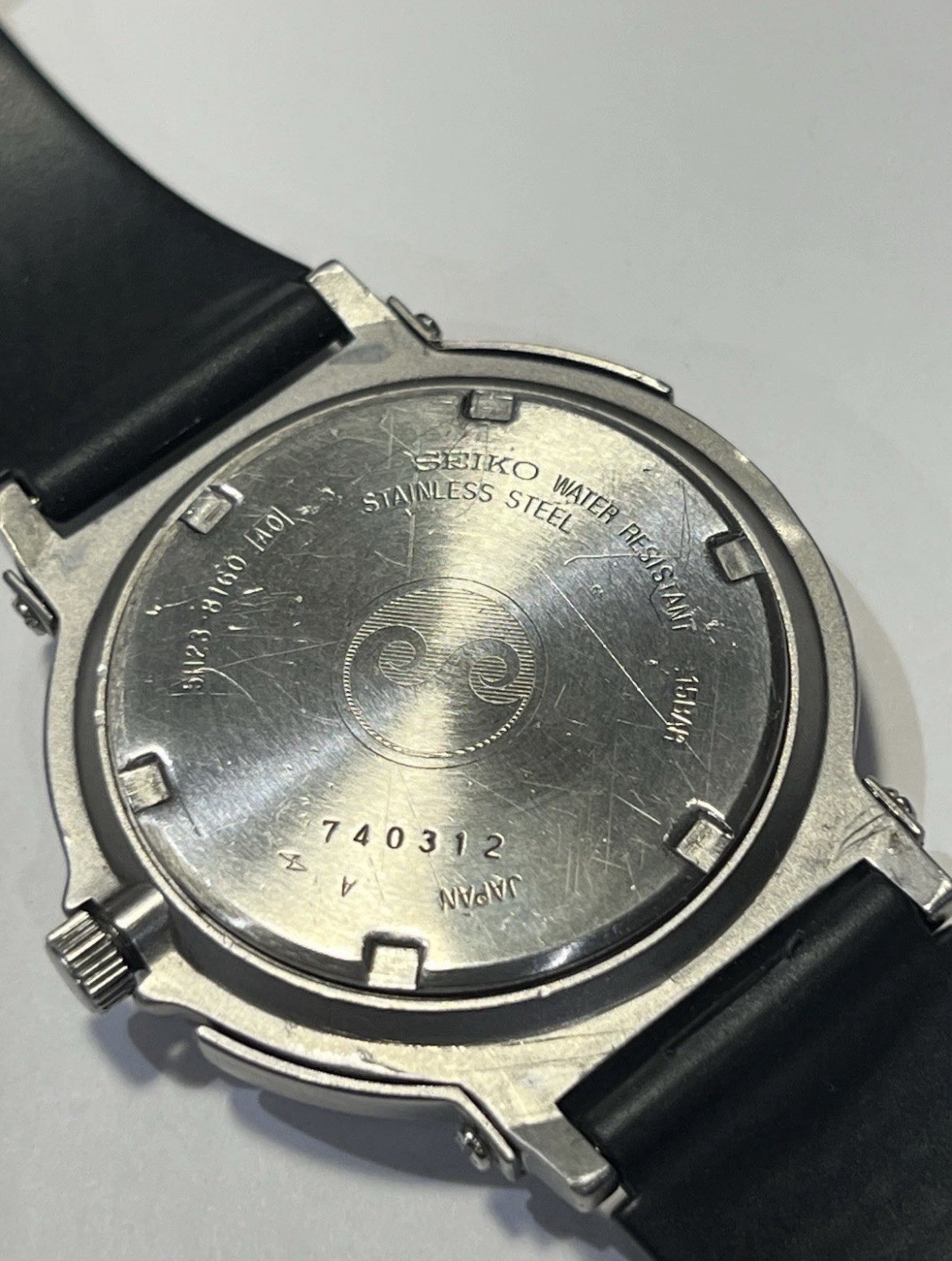 Rare Vintage Shrouded Seiko 5H23-8160 — Mini “Tuna Can” (April 1987)