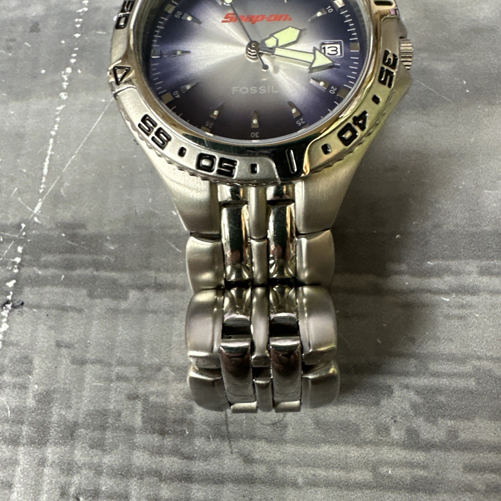 Snap-on Tools FOSSIL Watch with bottom half of tin NO lid to tin