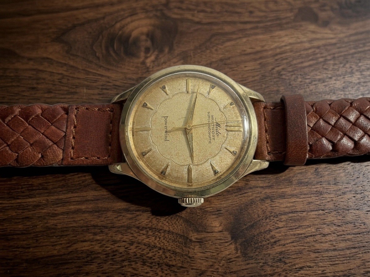 Mido Multifort Powerwind “SCALLOP DIAL” 17J Swiss Vintage 1950s Gold Dial