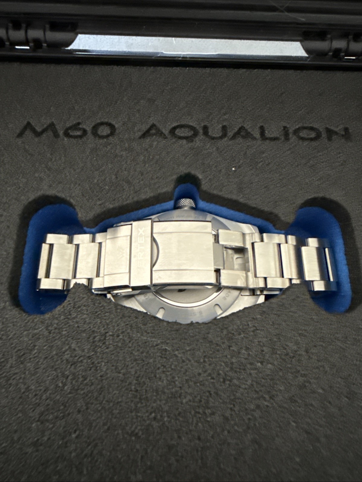 Vertex Aqualion Watch M60 W/ Date