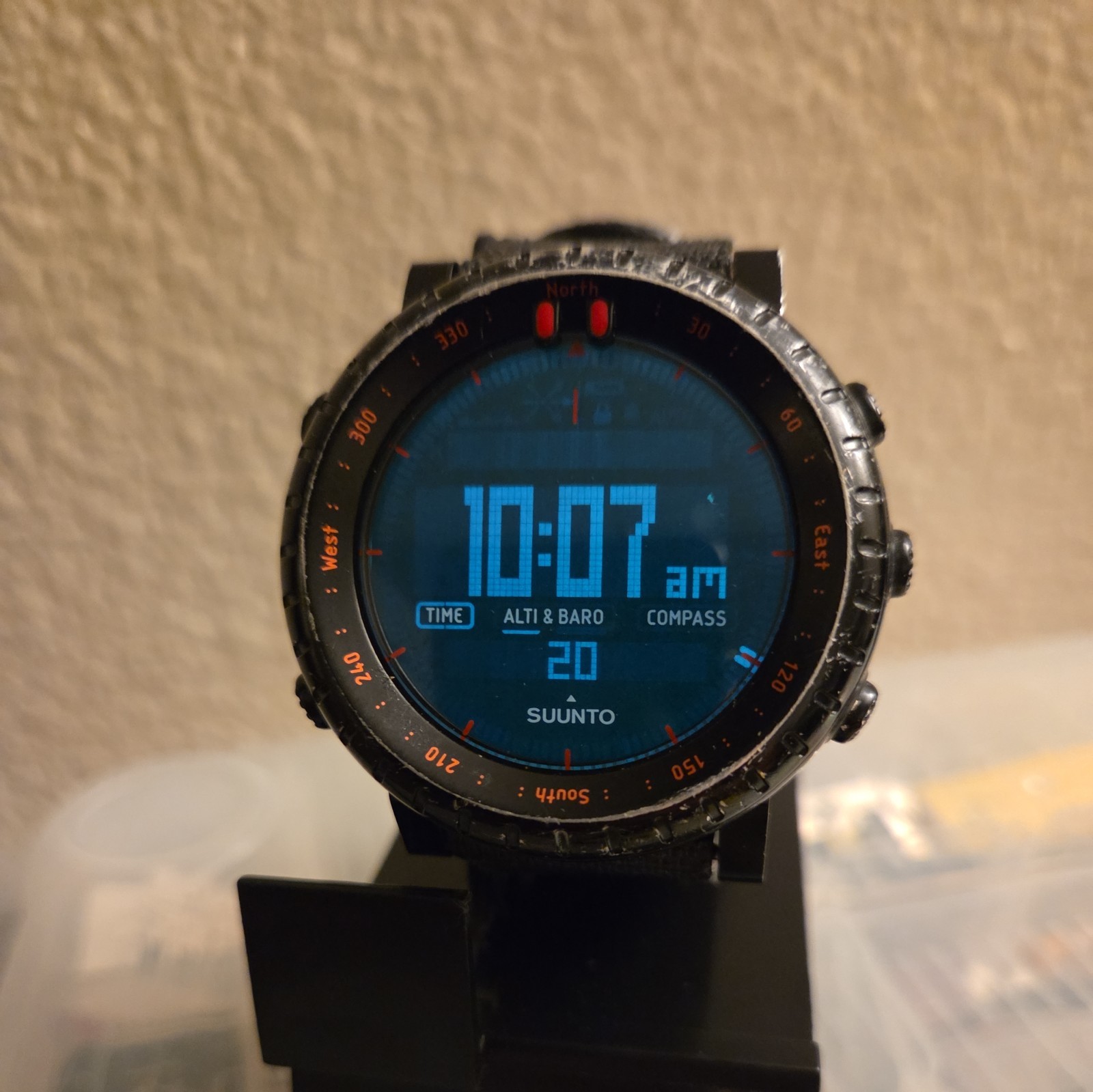 SUUNTO CORE BLACK RED Quartz Digital Watch Alti Baro Compass 50m SS023158000