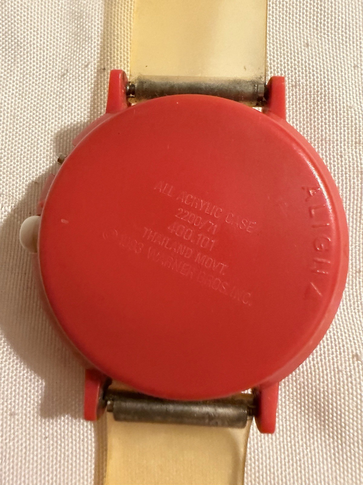 Armitron Looney Tunes Quartz Analog Watch 1989 Red Case Beige Strap Tin Manual