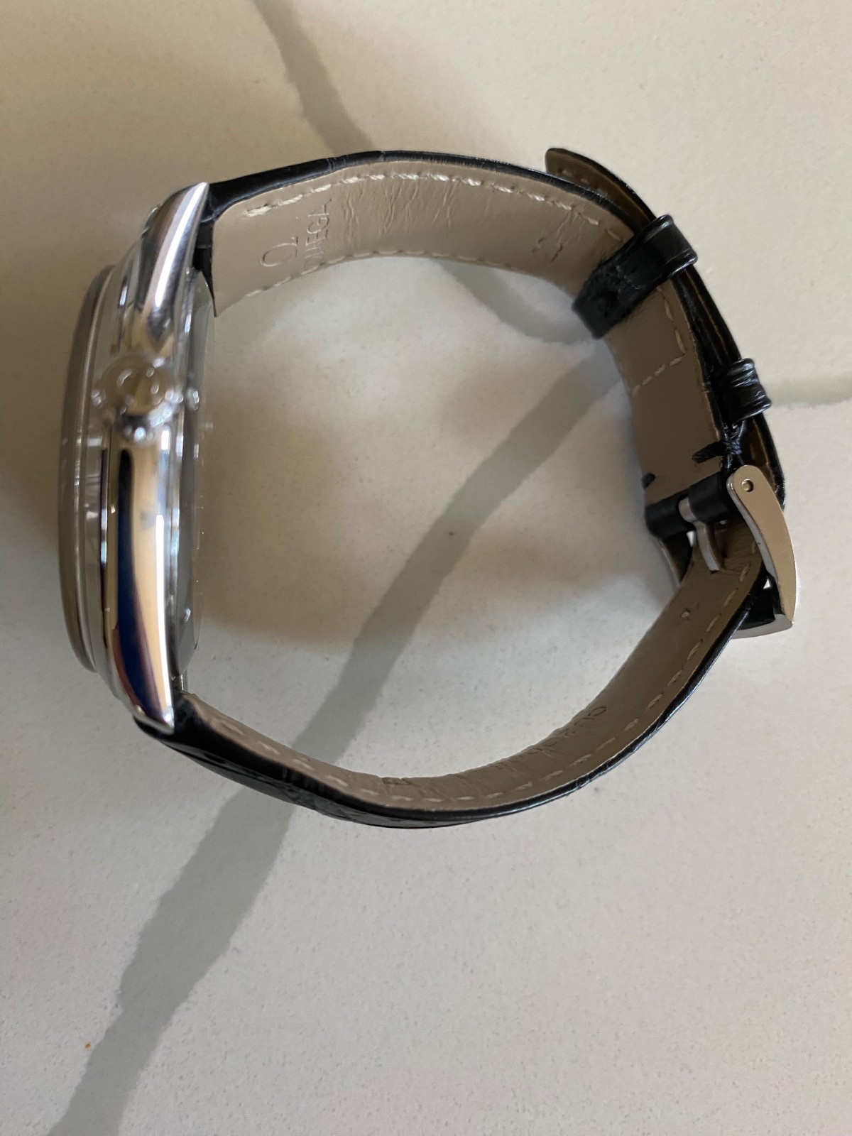Omega De Ville Tresor 40 mm watch, steel case with black leather strap