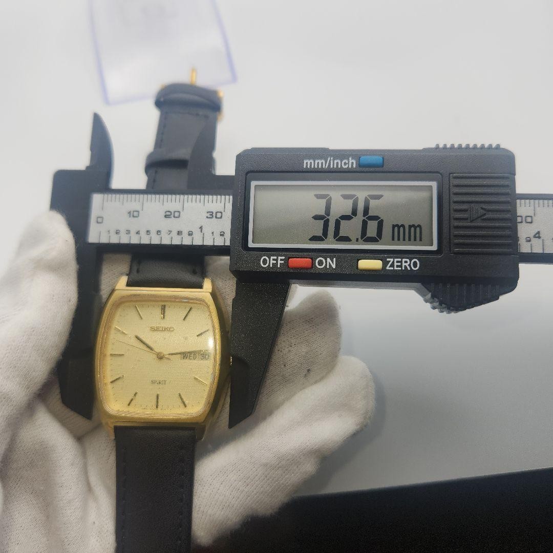 Seiko Spirit Square Day-Date Gold Quartz Men’s Watch Japan 073640