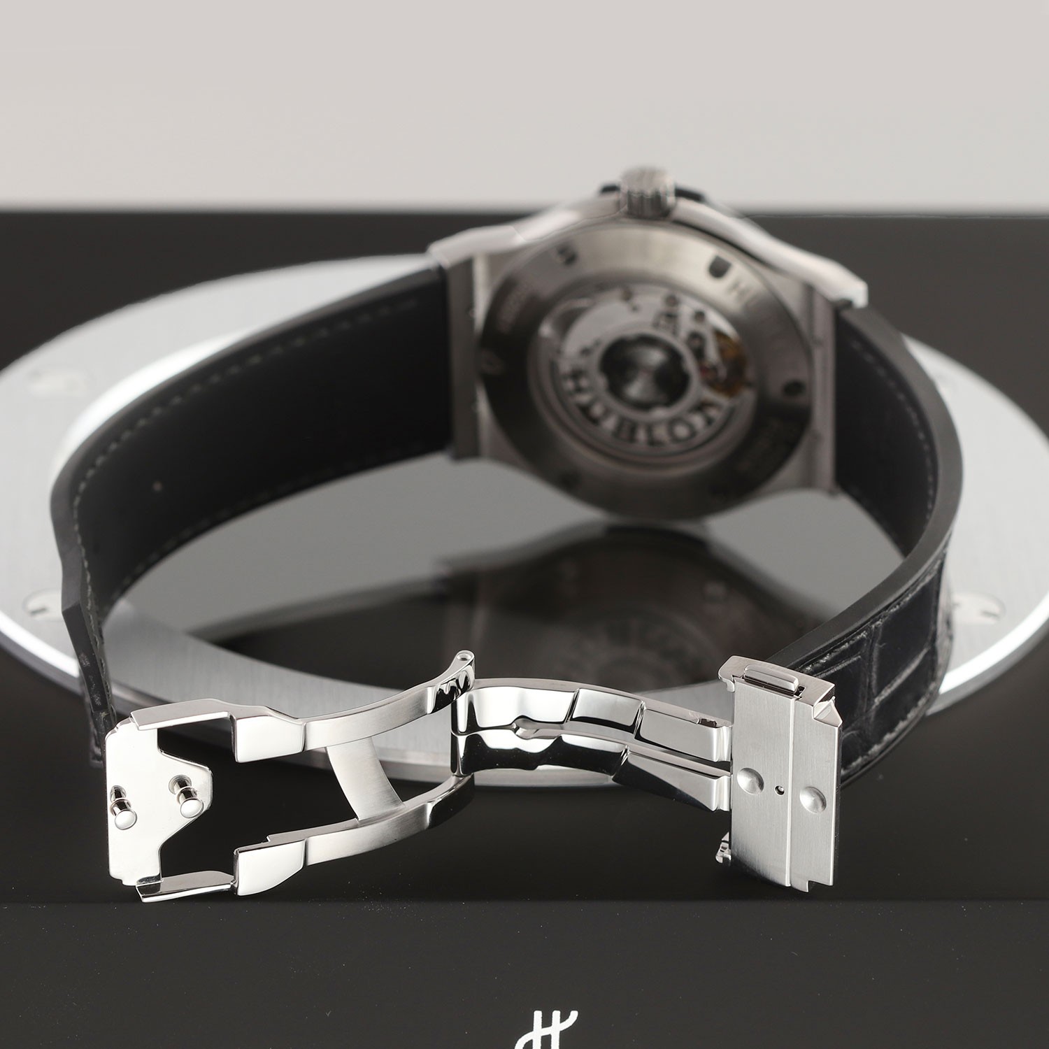 Hublot Classic Fusion Automatic 42mm 542.NX.7071.LR