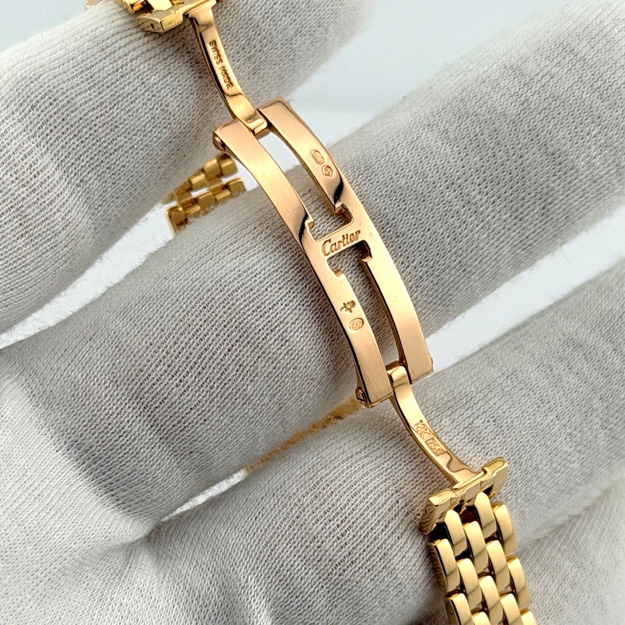 Cartier Panthere Mini 2360 WF3141B9 17mm Diamond Bezel Lugs 18k Yellow Gold Box