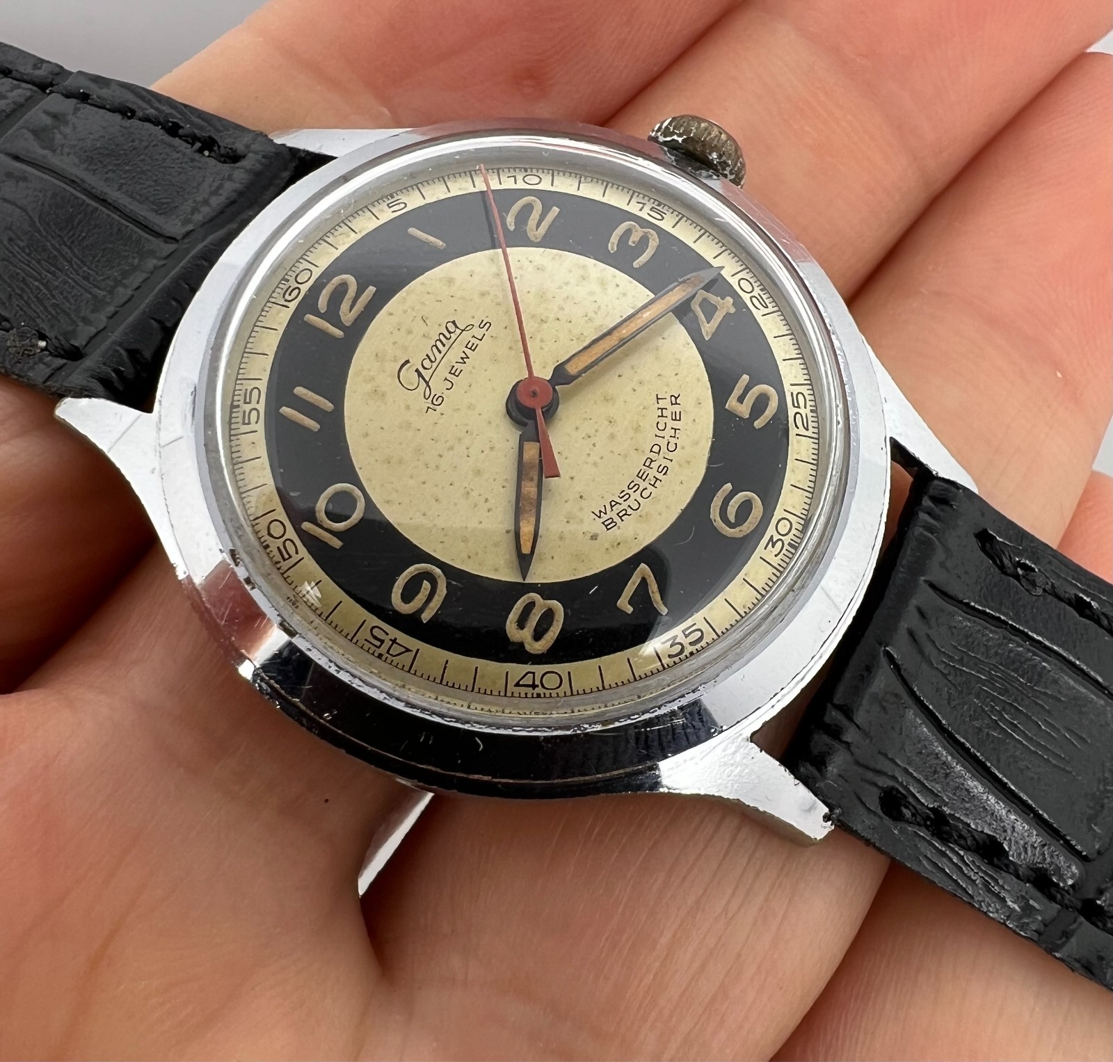 VINTAGE GAMA BULLSEYE MILITARY MENS WATCH GERMANY