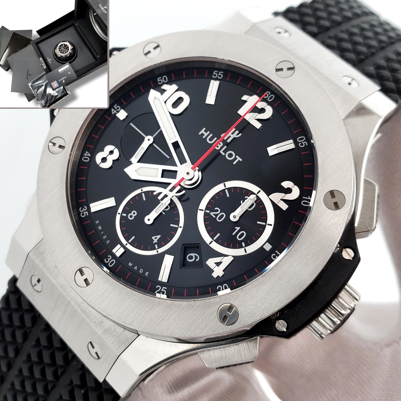Hublot Big Bang Black Dial/Rubber Strap/Steel 44mm 301.SX.130.RX Box Papers