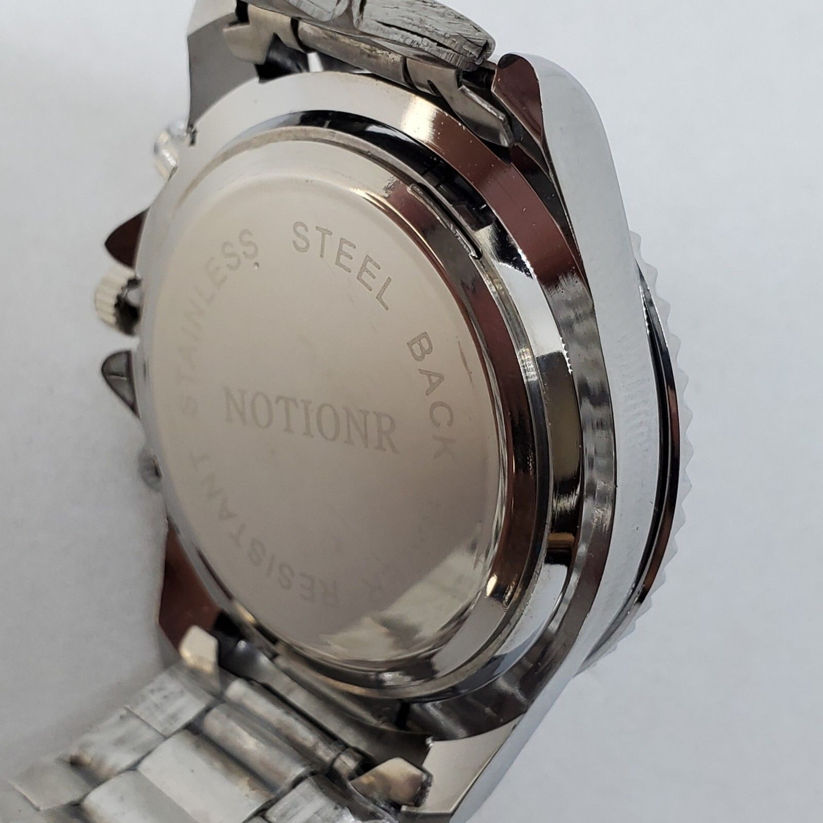 Men’s Watch 40MM Black Gray Dial Date Indicator Gray Bracelet Band 7.5″ Wrist
