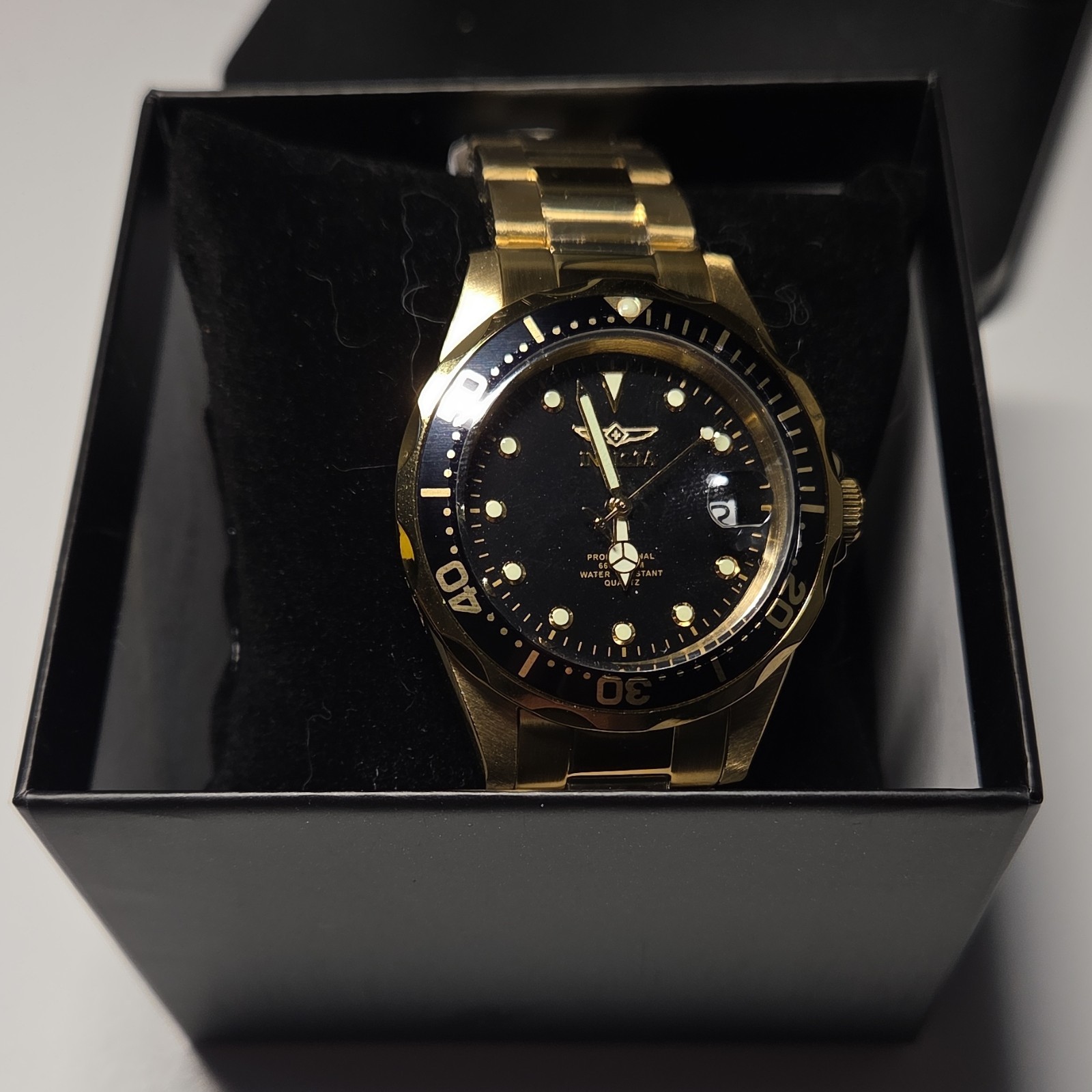 Invicta Pro Diver Men’s Gold-Tone SS Watch Black Dial Quartz 200m Date 37.5mm