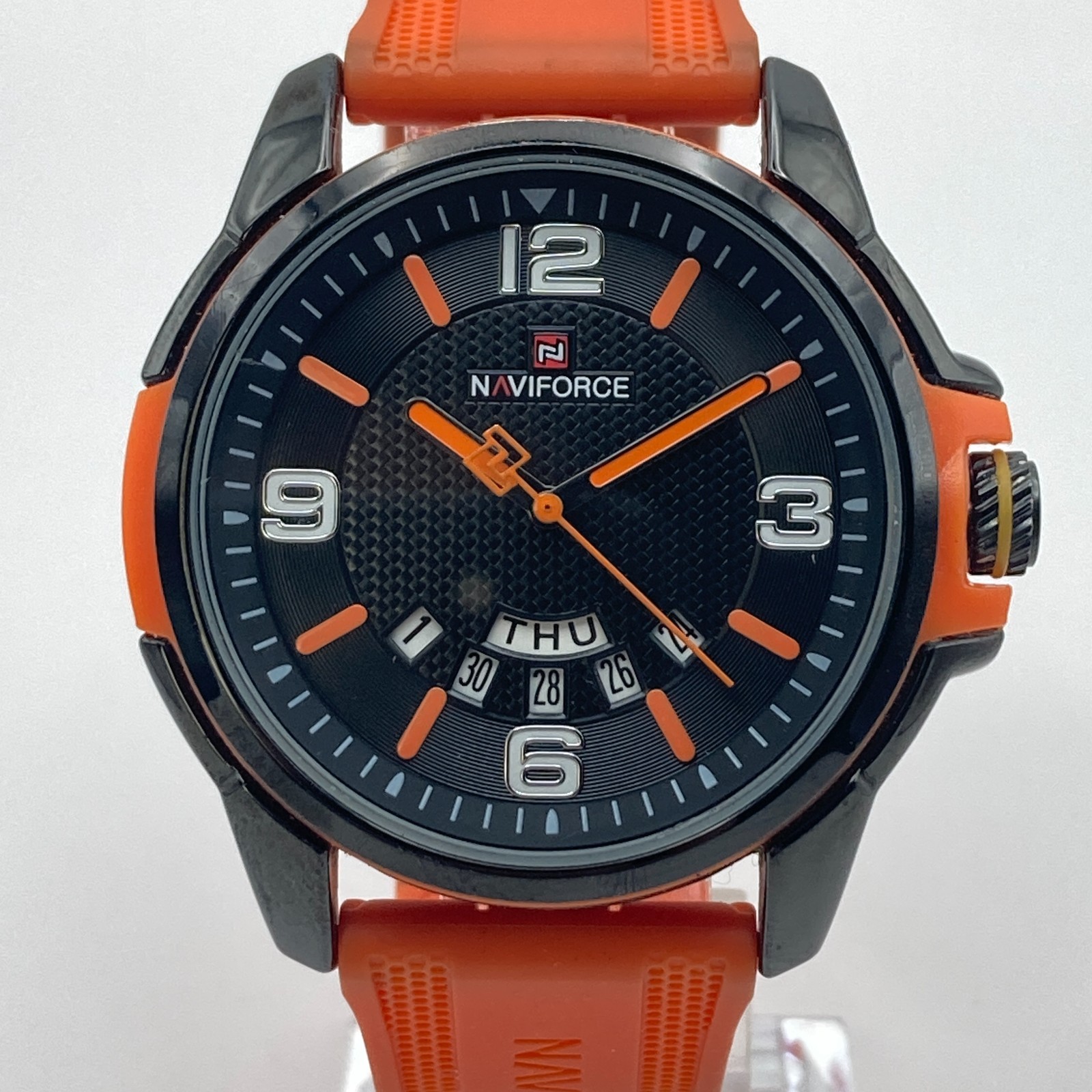 Naviforce Men’s Watch 43mm Black Orange Day Date 30M WR New Battery 9.5″