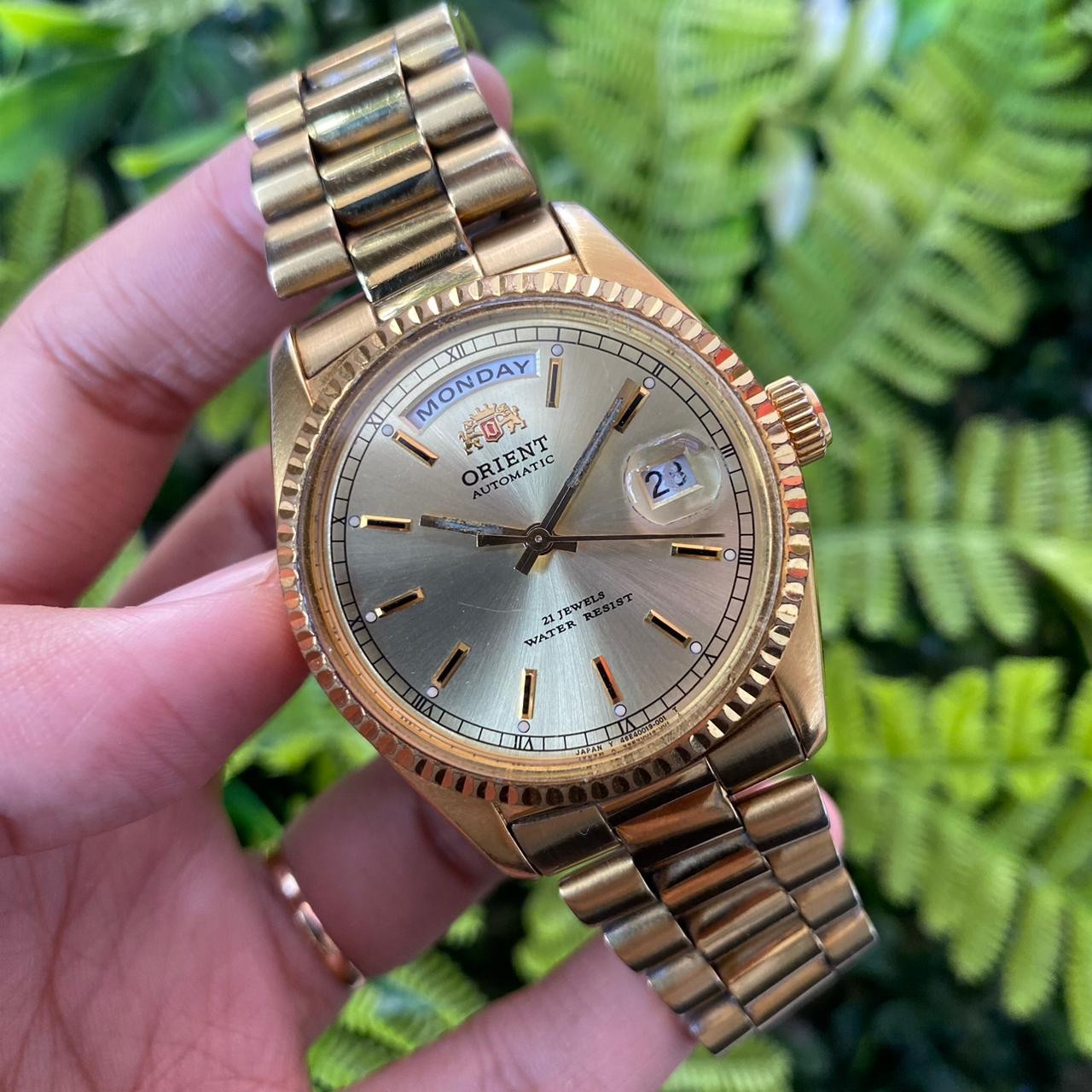 Rare Orient President Automatic 46E0901-90 Gold Dial Baton Day Date 1990s Watch