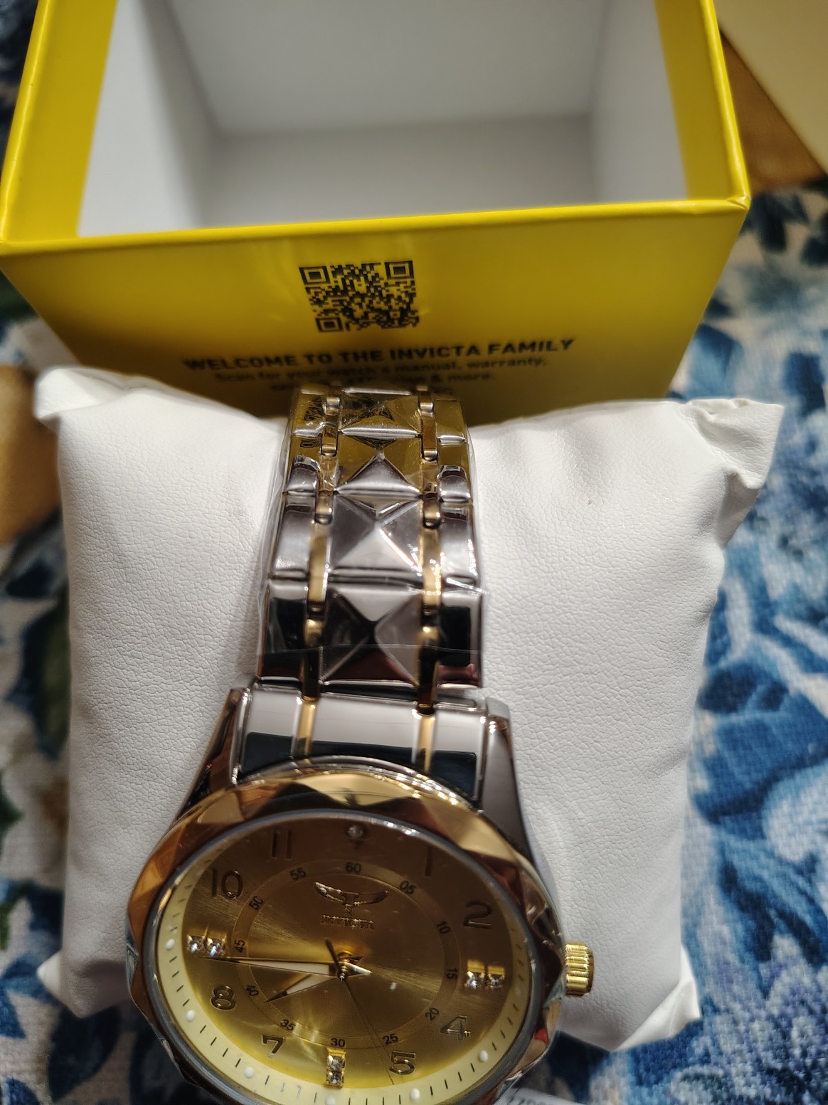 Mens Invicta Specialty Watch NEW 69022