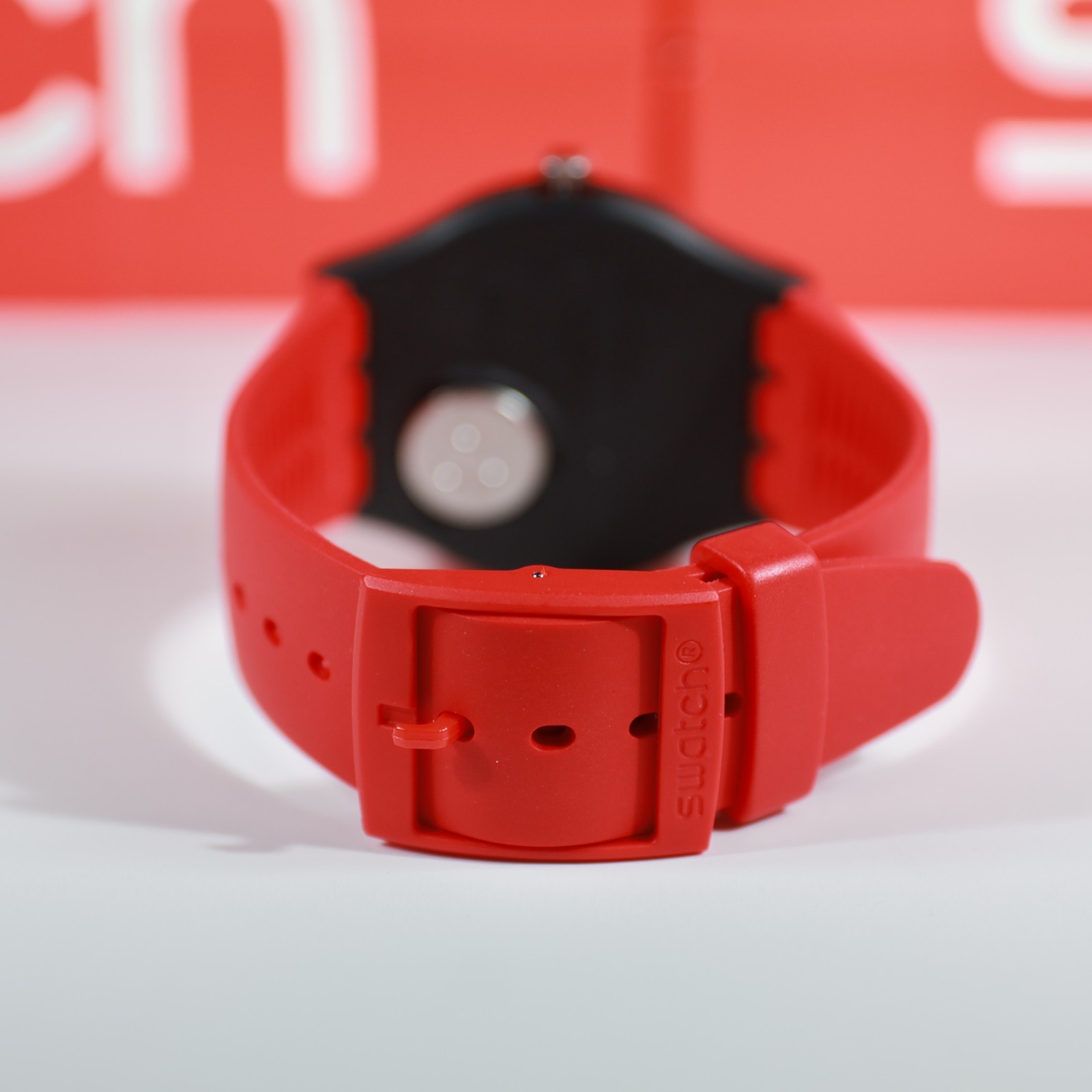 NEw LImited Swiss MAde SWATCH SO32B401 ROUGE & NOIR Black Red 41MM Multicolor ha