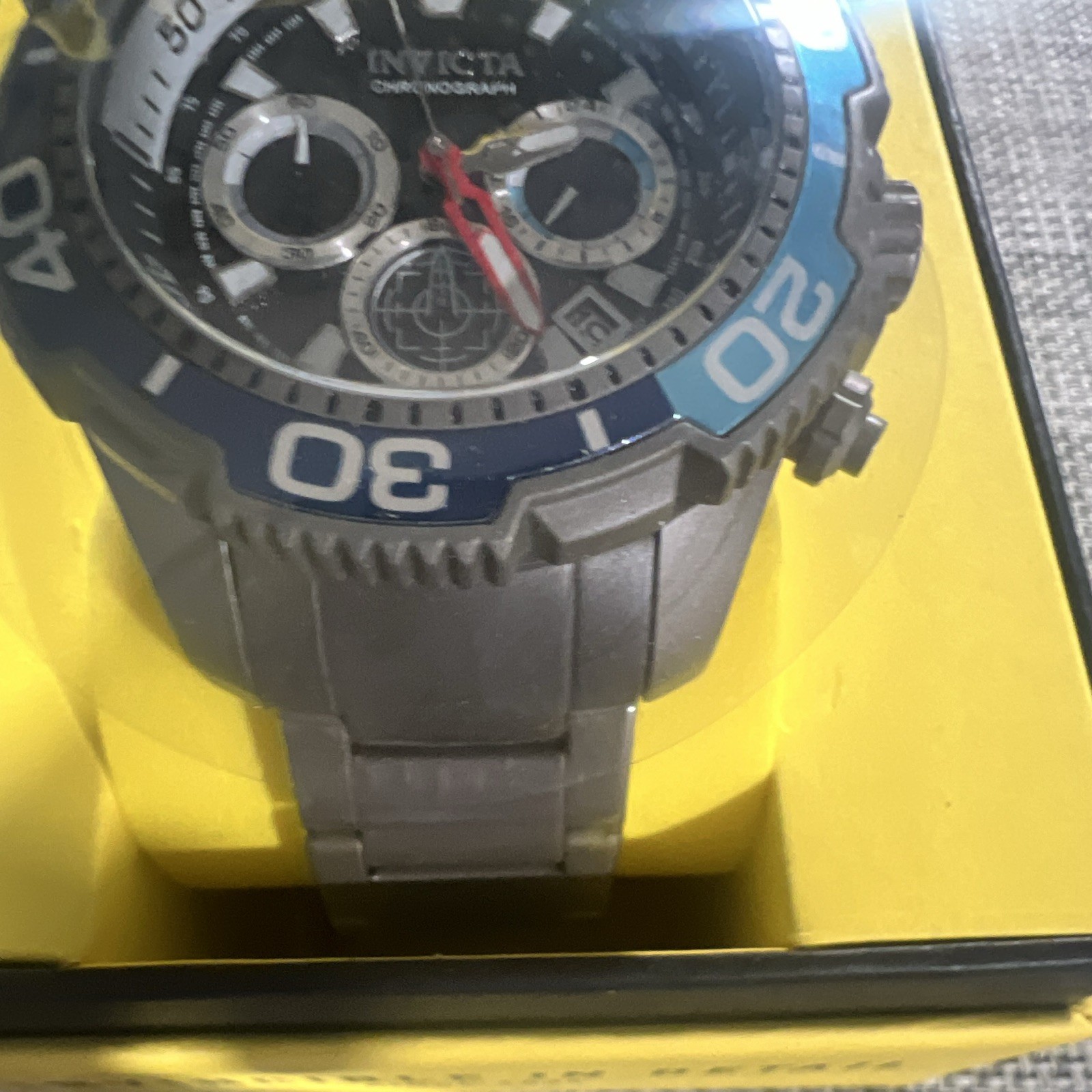 Invicta Chronograph Quartz Tachymeter Date Black Dial Blue/Black Bezel Box
