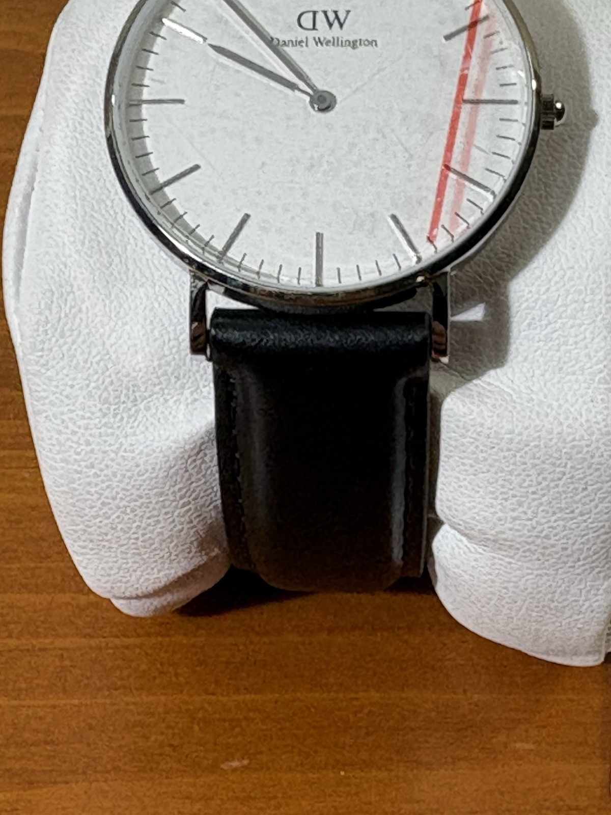 Daniel Wellington Classic Sheffield Black Leather Band Unisex Watch 36mm Silver