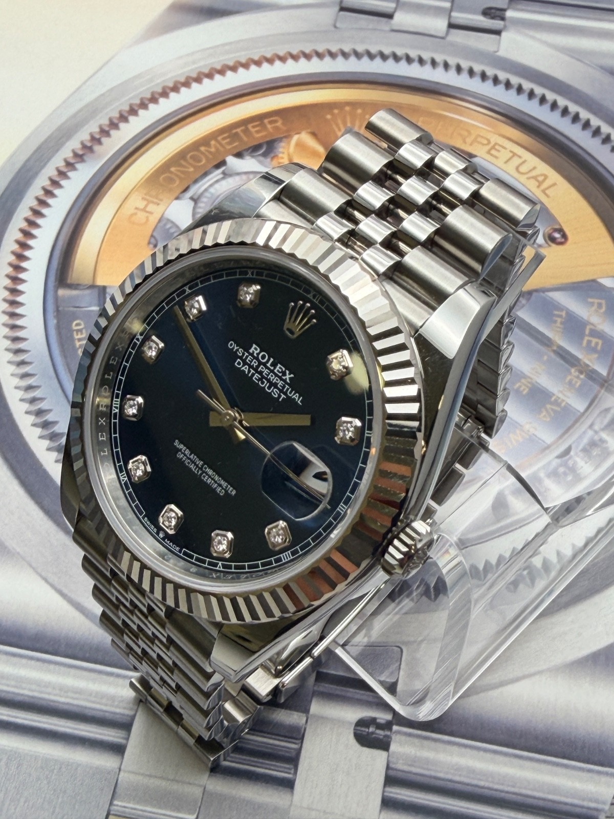 Rolex Datejust 126334 fluted jubilee diamond blue dial