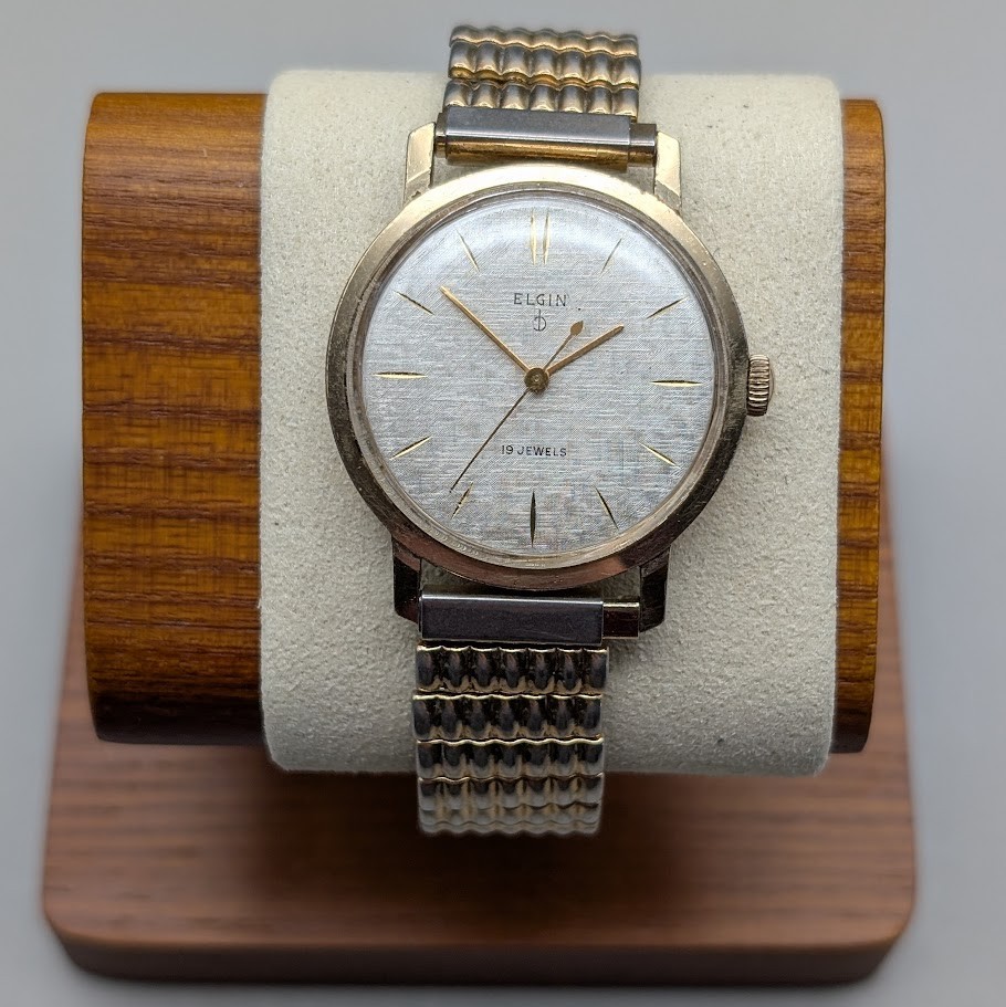 Vintage Elgin 752 Mens Watch 19J Mechanical 33mm Linen Dial Running
