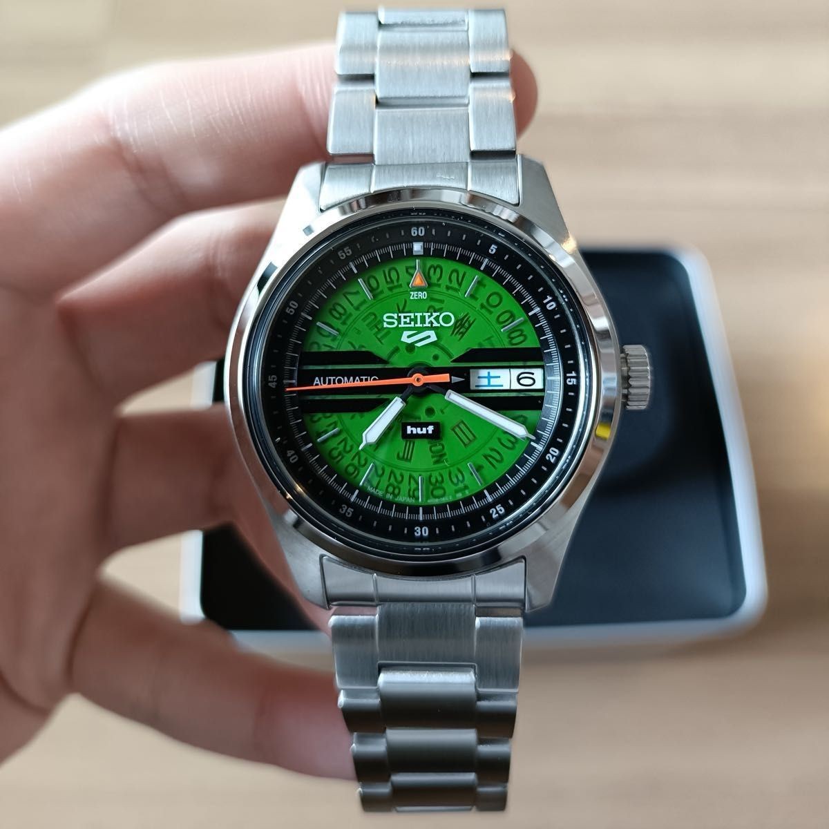 Seiko SBSA323 5 Sports HUF Time Sonar Automatic Watch Unused Box Papers