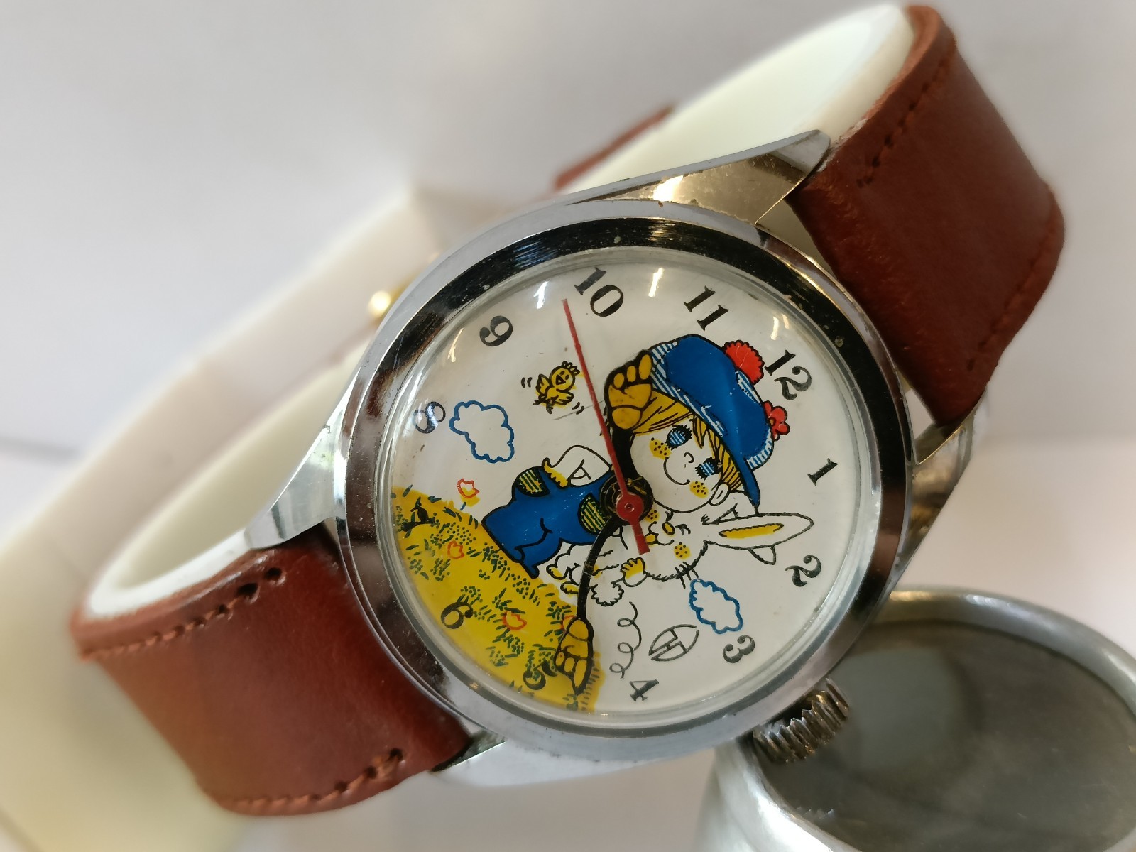 HEGDE-GOLAY WINDING MULTICOLOUR DIAL INDIA MEN’S WORKING CONDITION