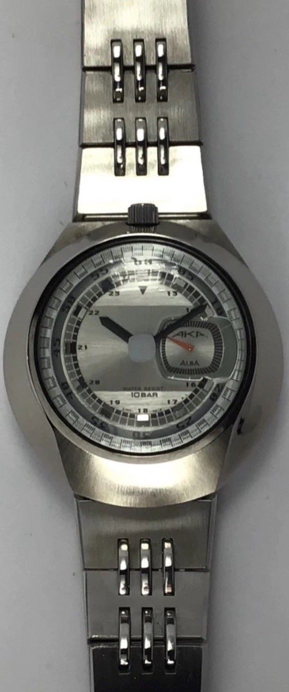SEIKO ALBA AKA V707-0A10 Bullhead UFO Chronograph mens Watch pristine condition