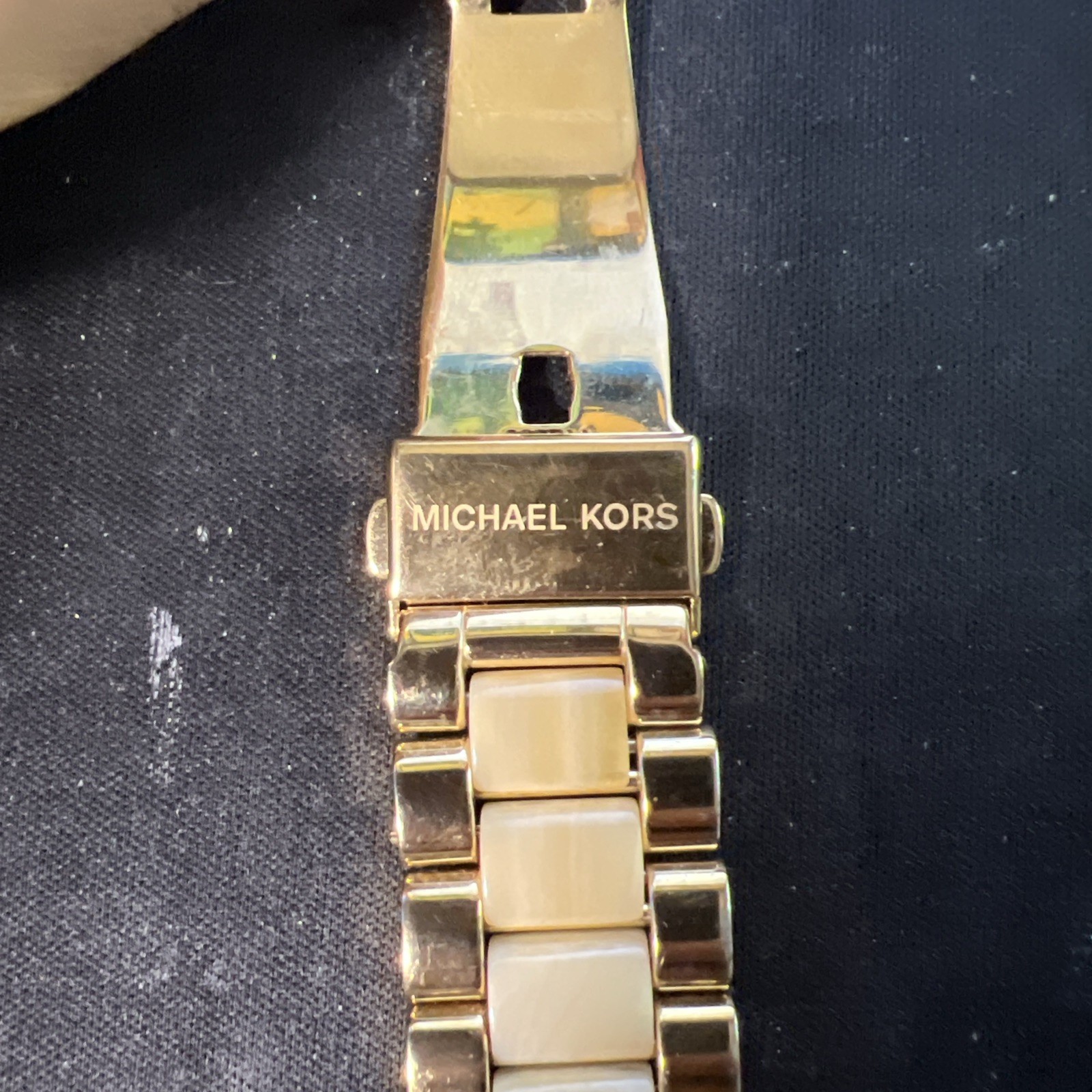 Michael Kors Bradshaw Gold Dial Gold Steel Strap Watch for Women – MK5722