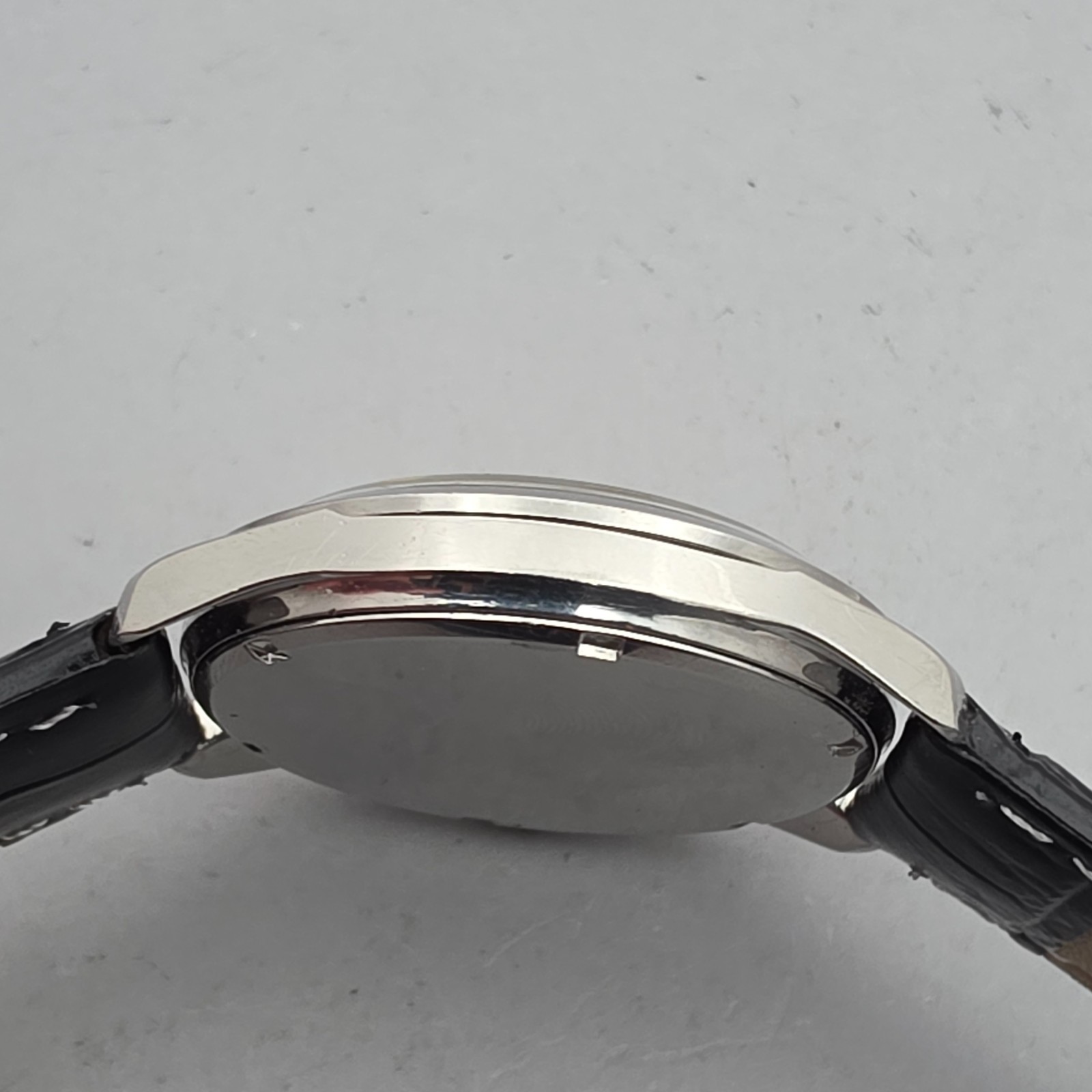 Vintage WITTNAUER men’s manual wind watch Ref:6300 Date rare dial swiss 1960s