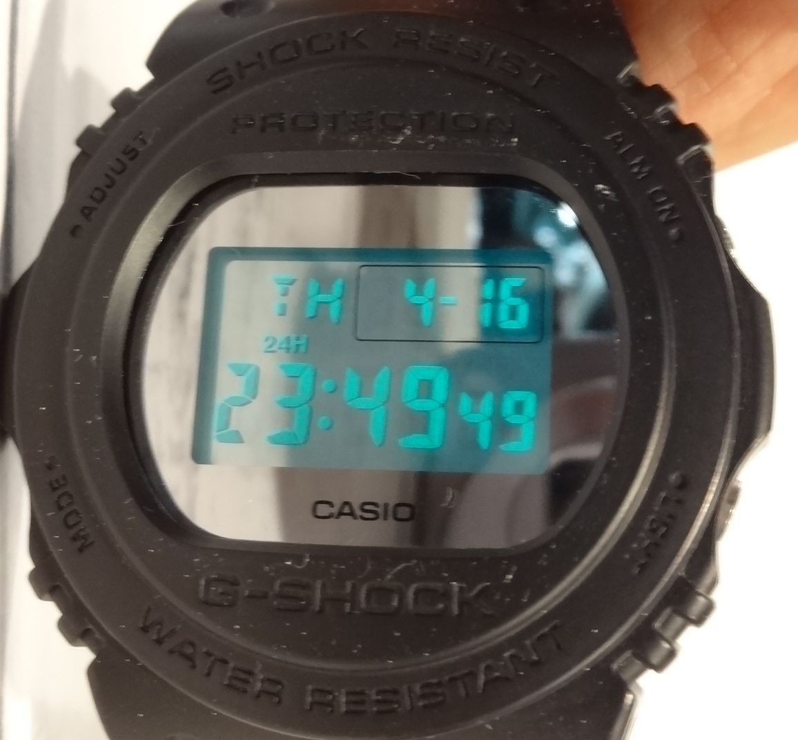 Round Mirror Face Matte Black G SHOCK Working Condition Good