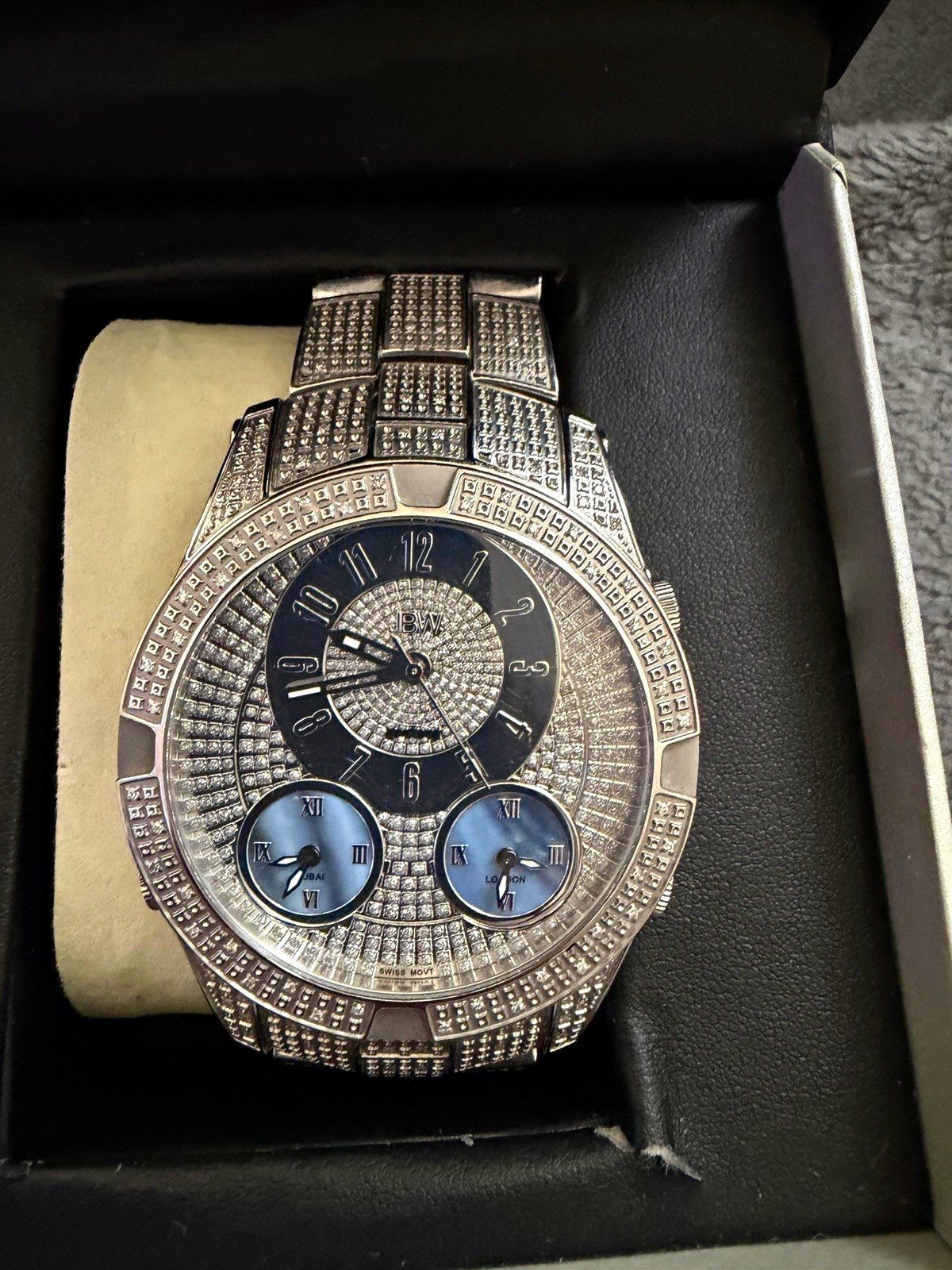 JBW J6348B Men’s Swiss Quartz Multi-Dial Stainless Steel Bracelet Watch 3 ATM