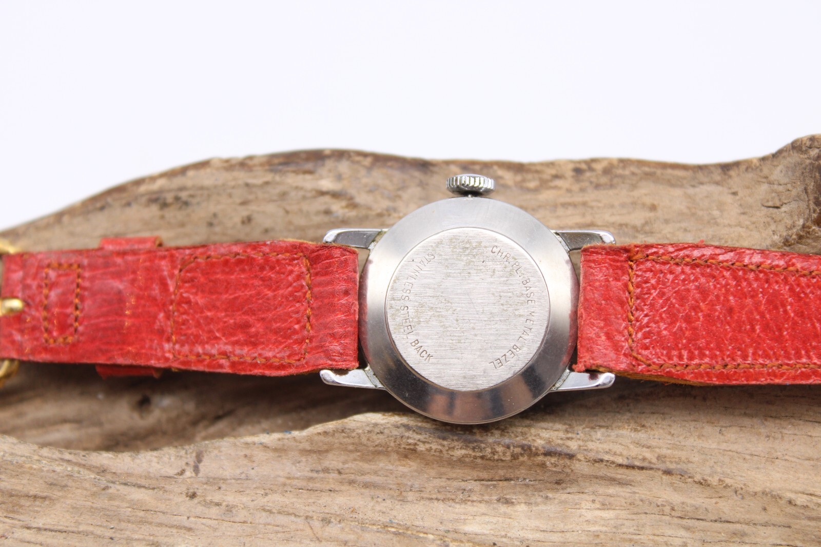 CHILD’S CINDERELLA WRIST WATCH 24.2mm 13.8mm LUG 6″ LONG RUNS (CW)