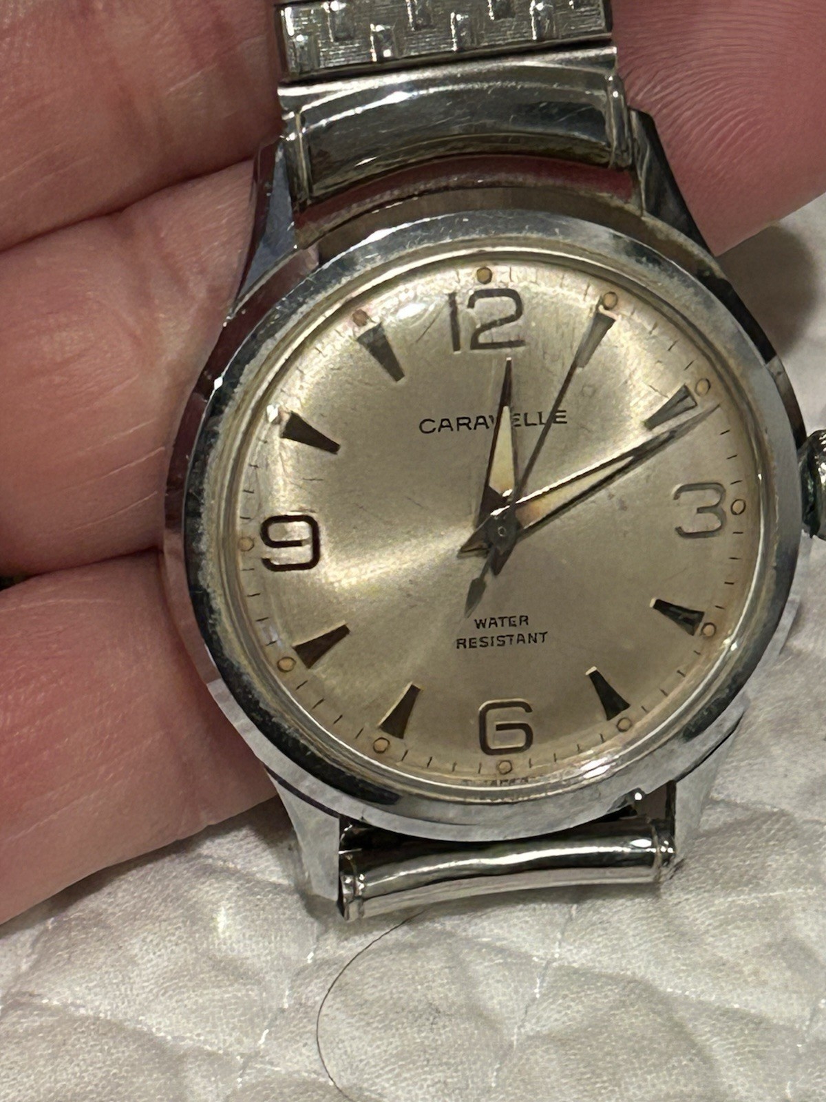 VINTAGE CARAVELLE STAINLESS STEEL N2 1972 Men’s Self Winding WATCH