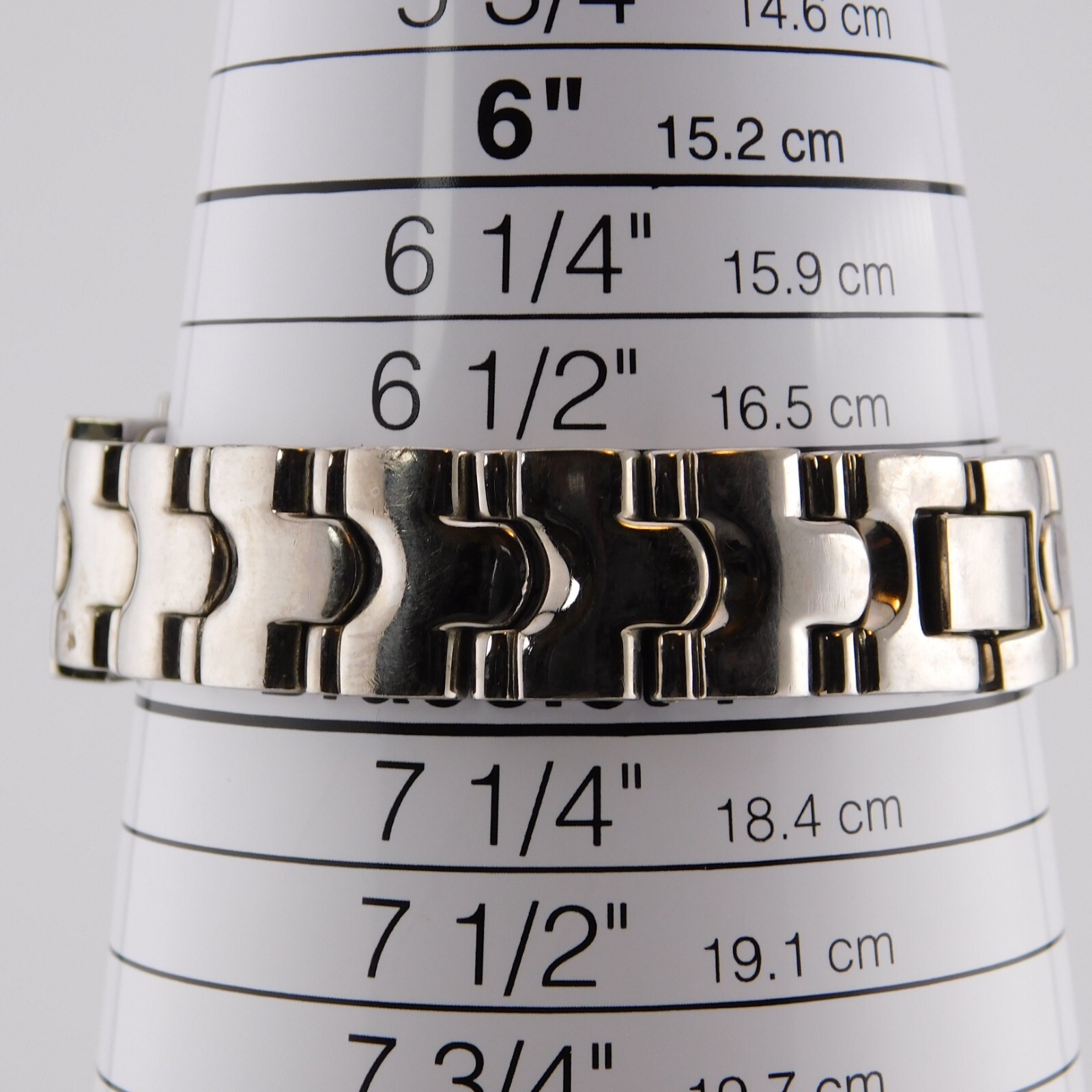 Caravelle by Bulova B1 Silver Tone Quartz Women’s Watch Sz. 6 3/4″ New Battery