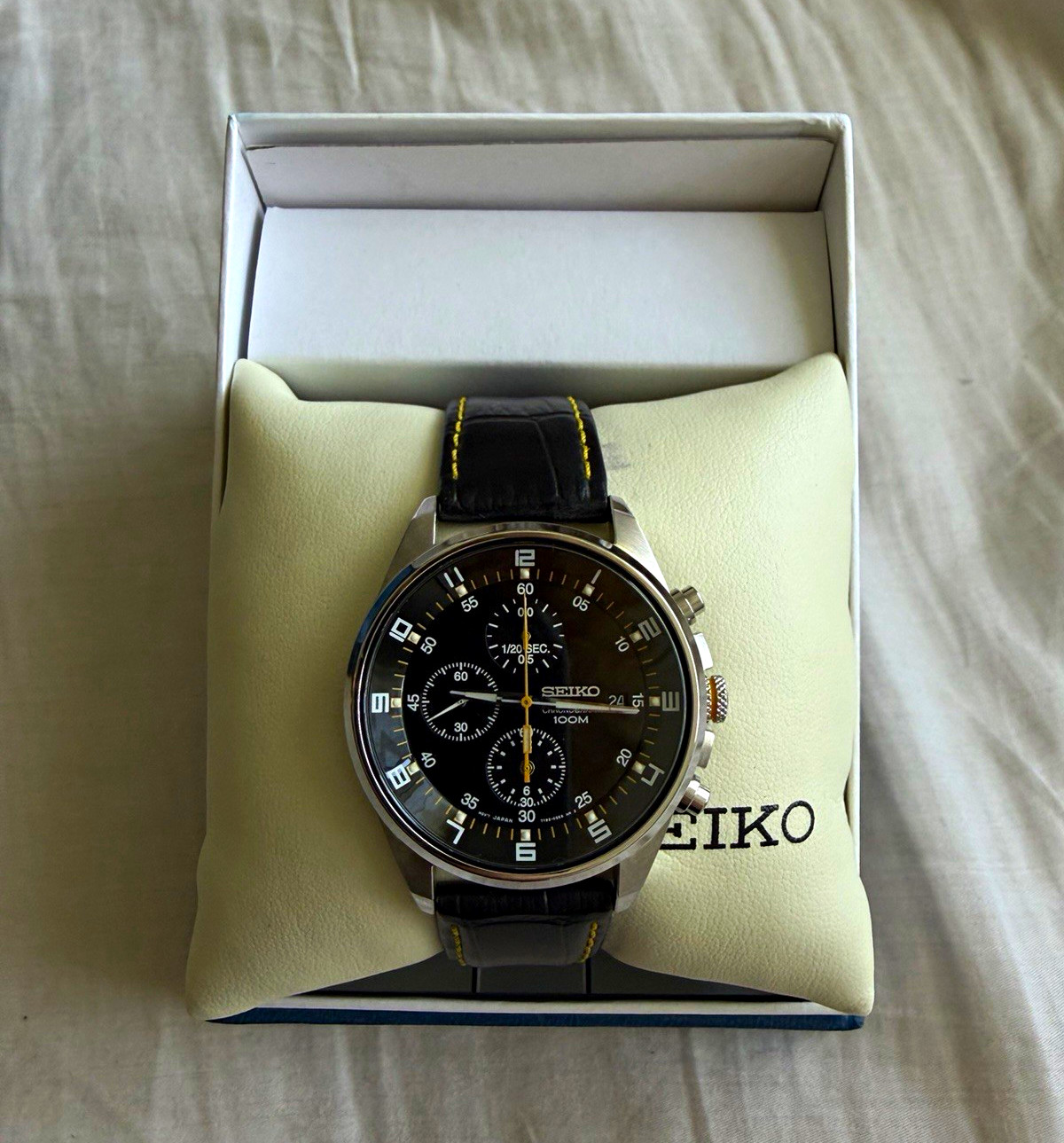 Seiko Quartz Chronograph 7T92-0MF0 41mm Black Dial