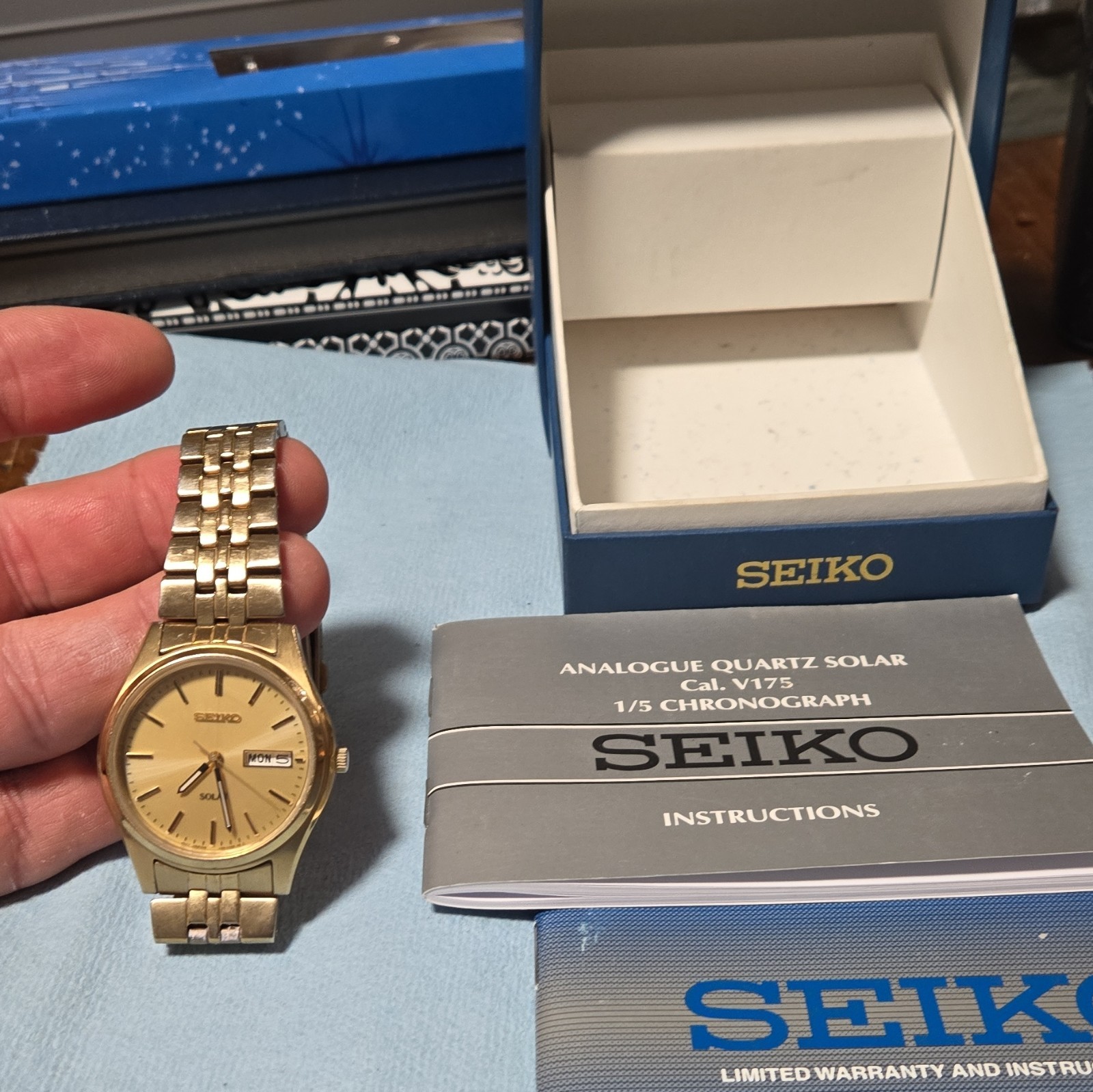 Seiko Solar Quartz Day/Date Gold-Tone Sunburst Dial Steel Bracelet 34mm Box