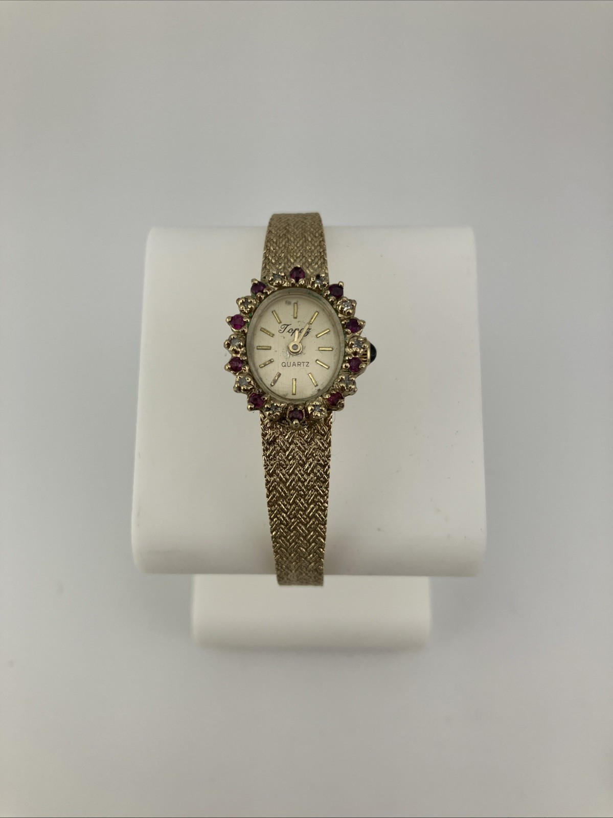 Vtg Topaz Ladies 18mm Watch Gold Tone Diamond & Red Ruby Bezel Adjutable – RUNS