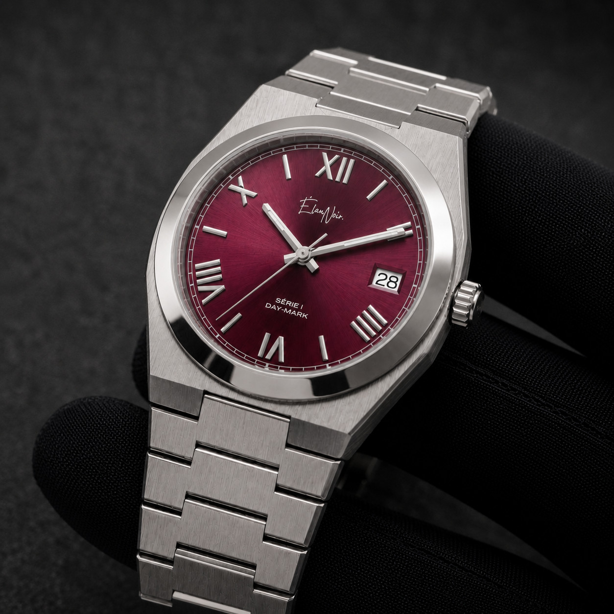 Élan Noir Automatic Maroon & Silver 39mm – NH35 RARE 1 OF 1 WATCH FULLY CUSTOM