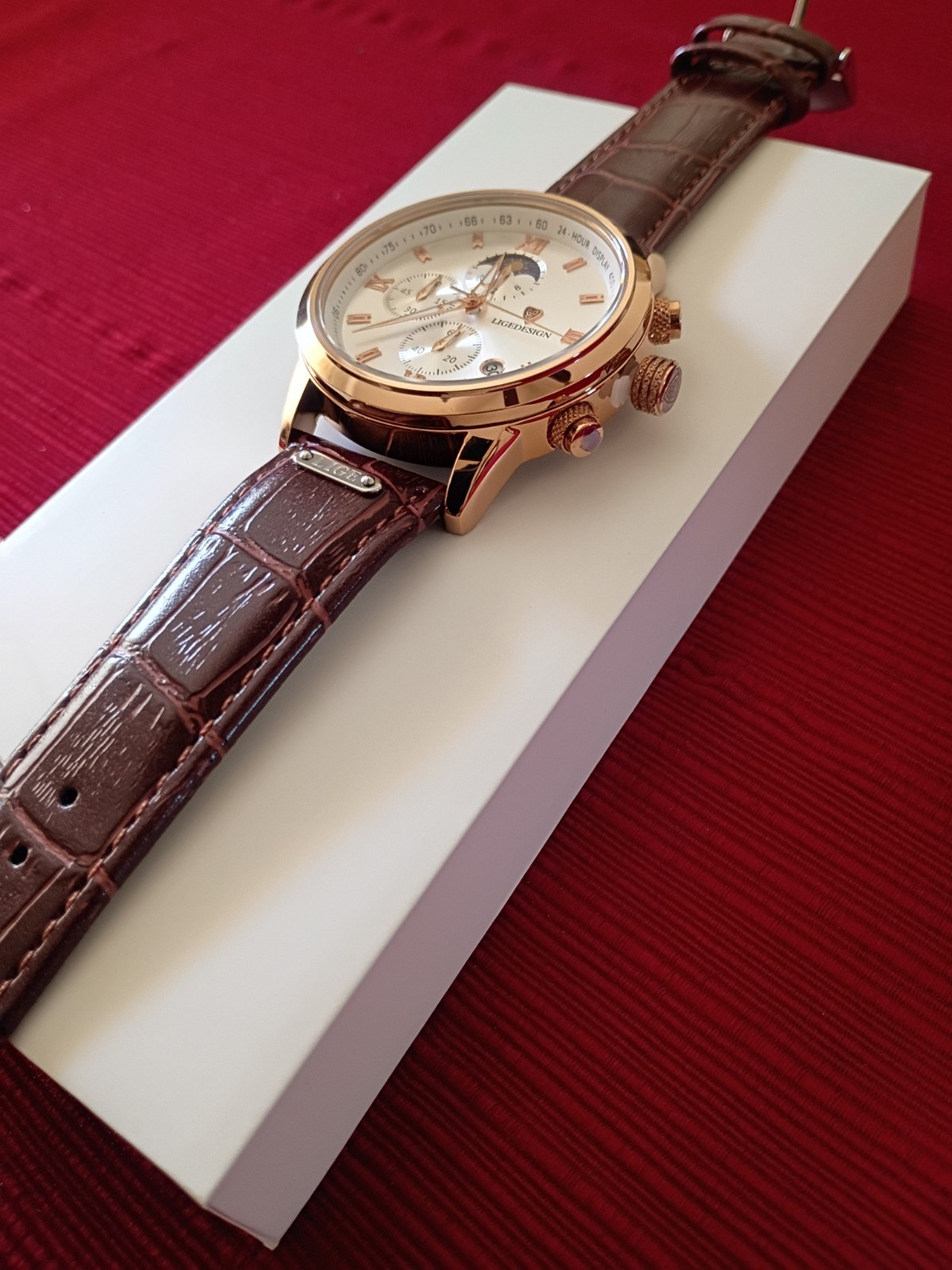 LIGE Men’s Analog Quartz Watch Rose Gold Tone White Dial Moonphase Date Box
