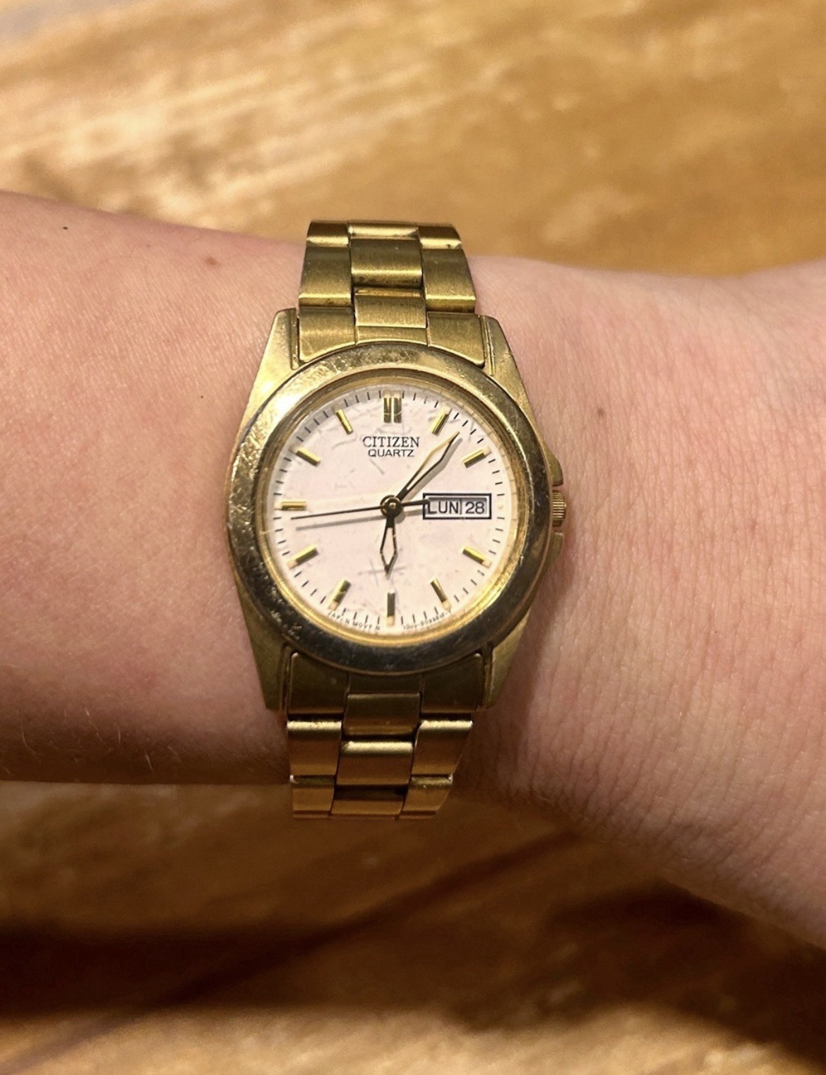 Citizen Gold-Tone Bracelet Watch with White Dial/ Date inset