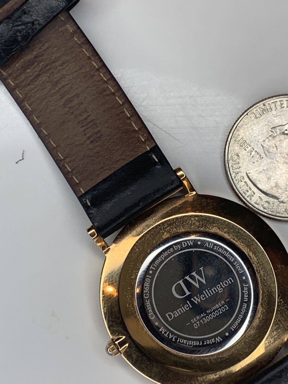 Daniel Wellington Classic Sheffield B36R13 Classic Sterling Women Watch Used
