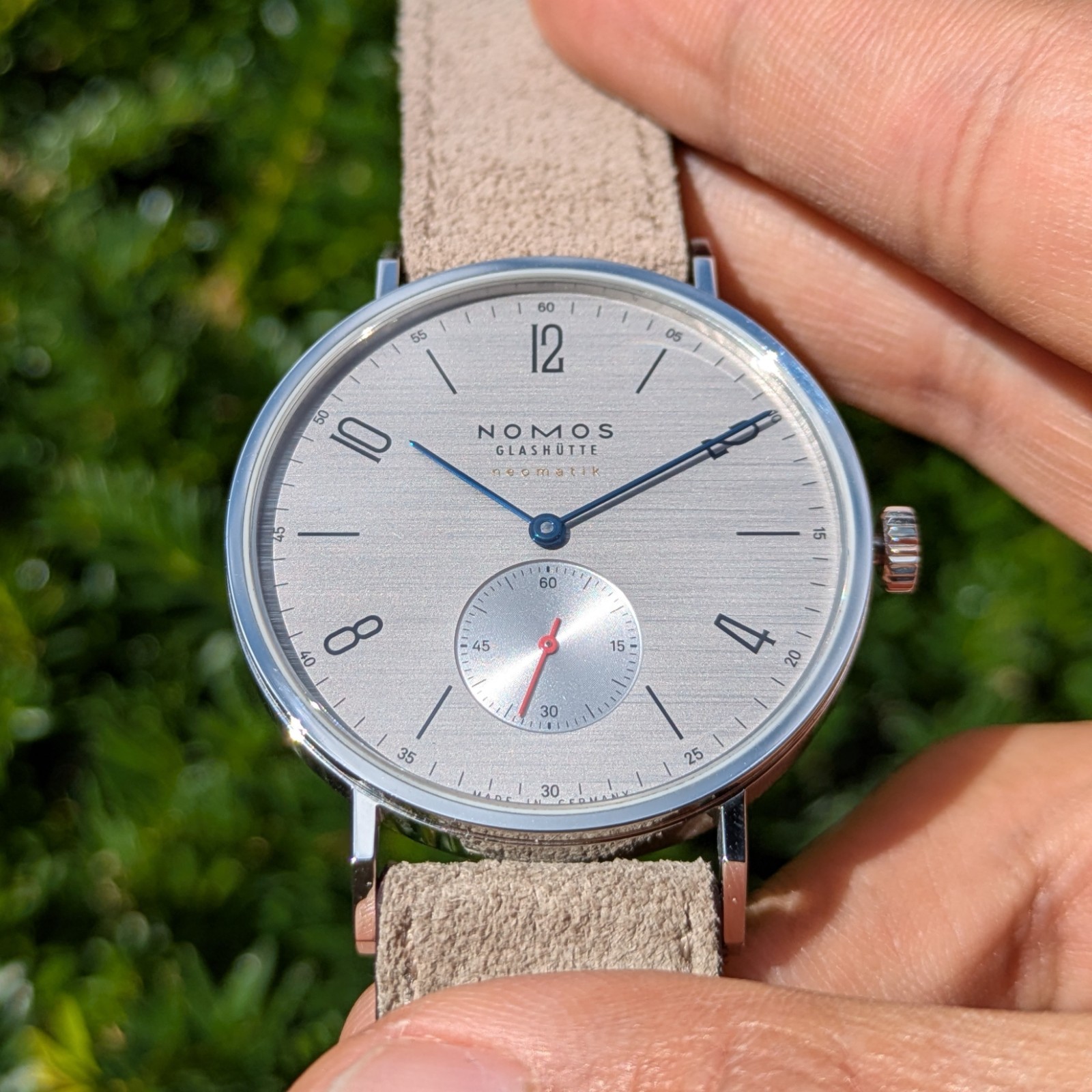 NOMOS Glashütte Tangente Neomatik 39 Silvercut Ref 141 | New | 2026 | Full Set