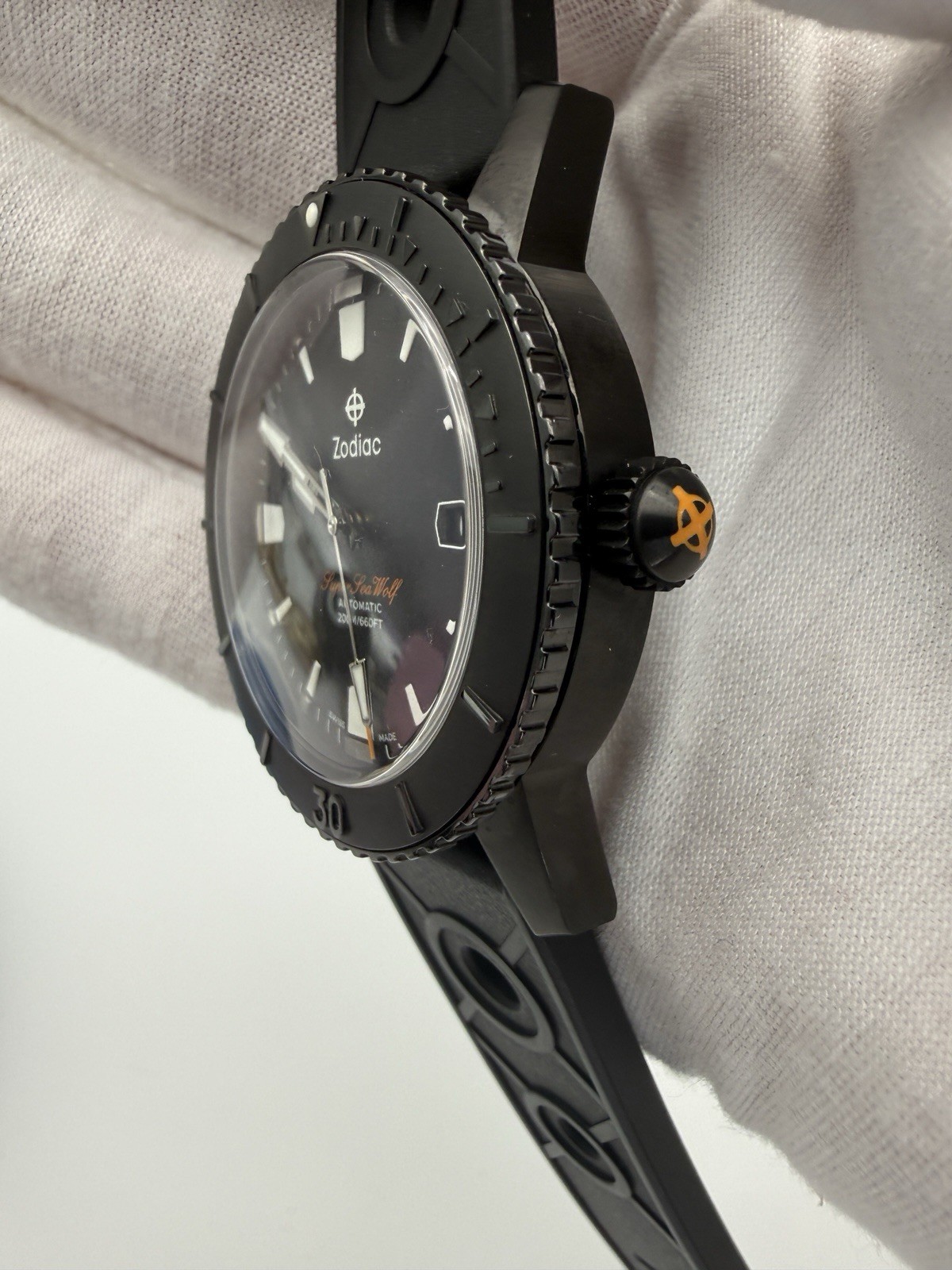 Zodiac Super Seawolf Blackout 40mm Automatic Dive Watch -Excellent Cond. W/Box