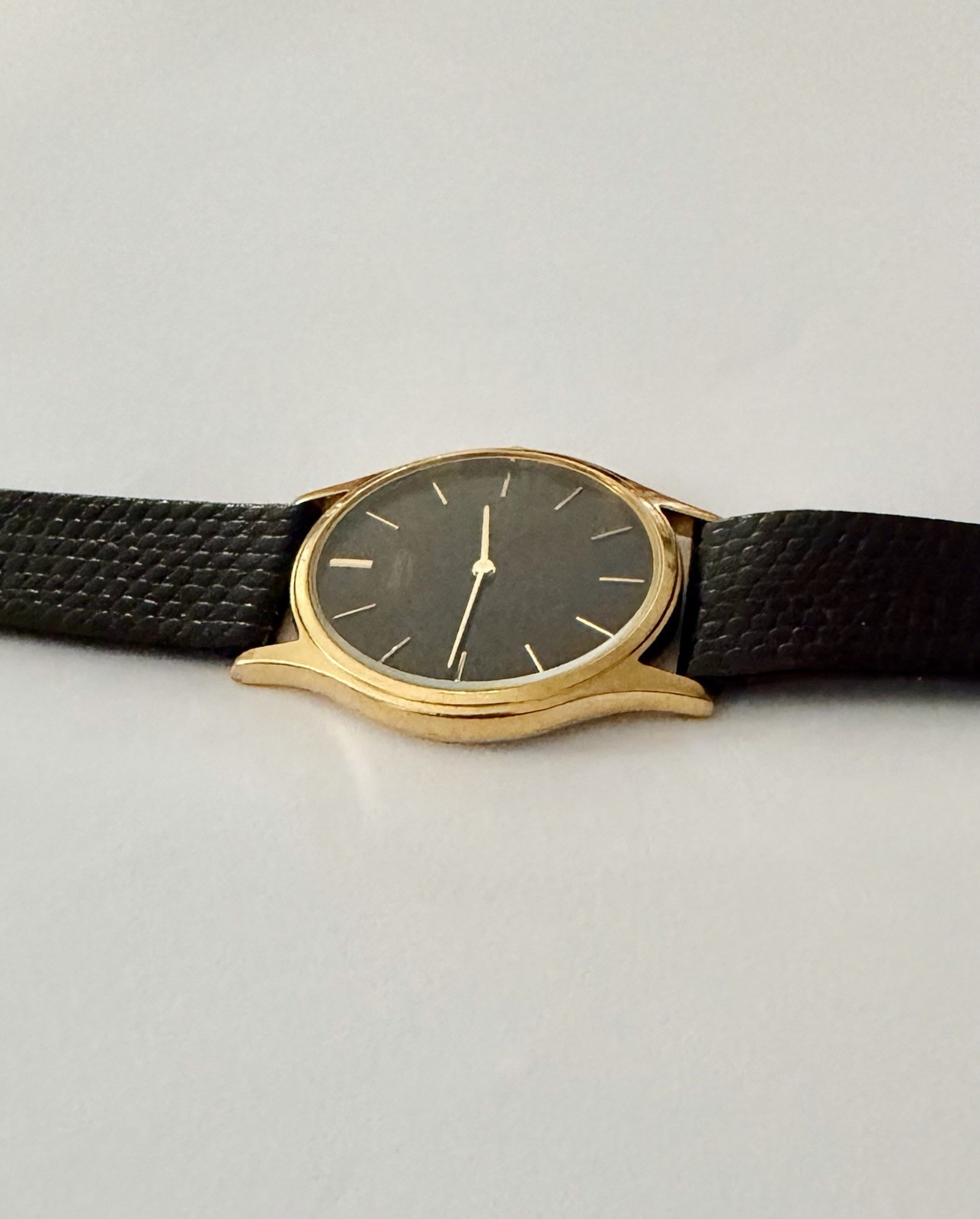 Vintage Seiko Ultra-Thin 7N00-7001 Men’s Dress Watch w/ Original Band NICE 32mm