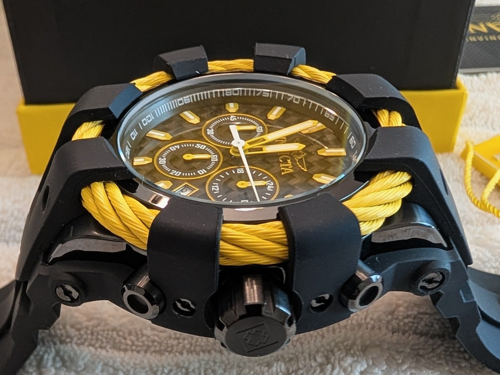 Invicta Mens Bolt 23871 Chronograph – 48mm Black/Yellow Trademark NE Sport Watch