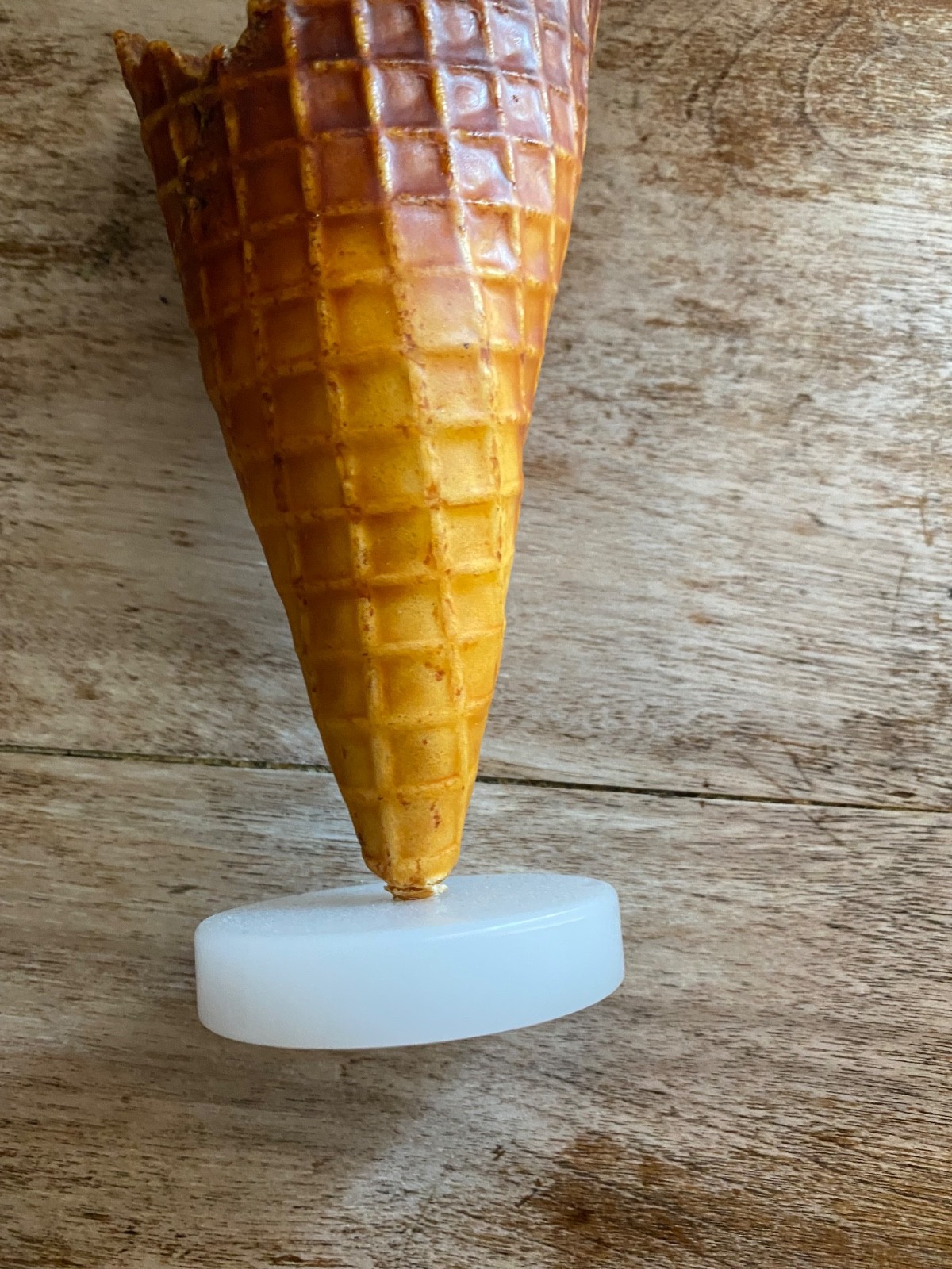 WAFFLE CONES 🍦FOOD PROPS Display art 🦩 Great Quality 🍦