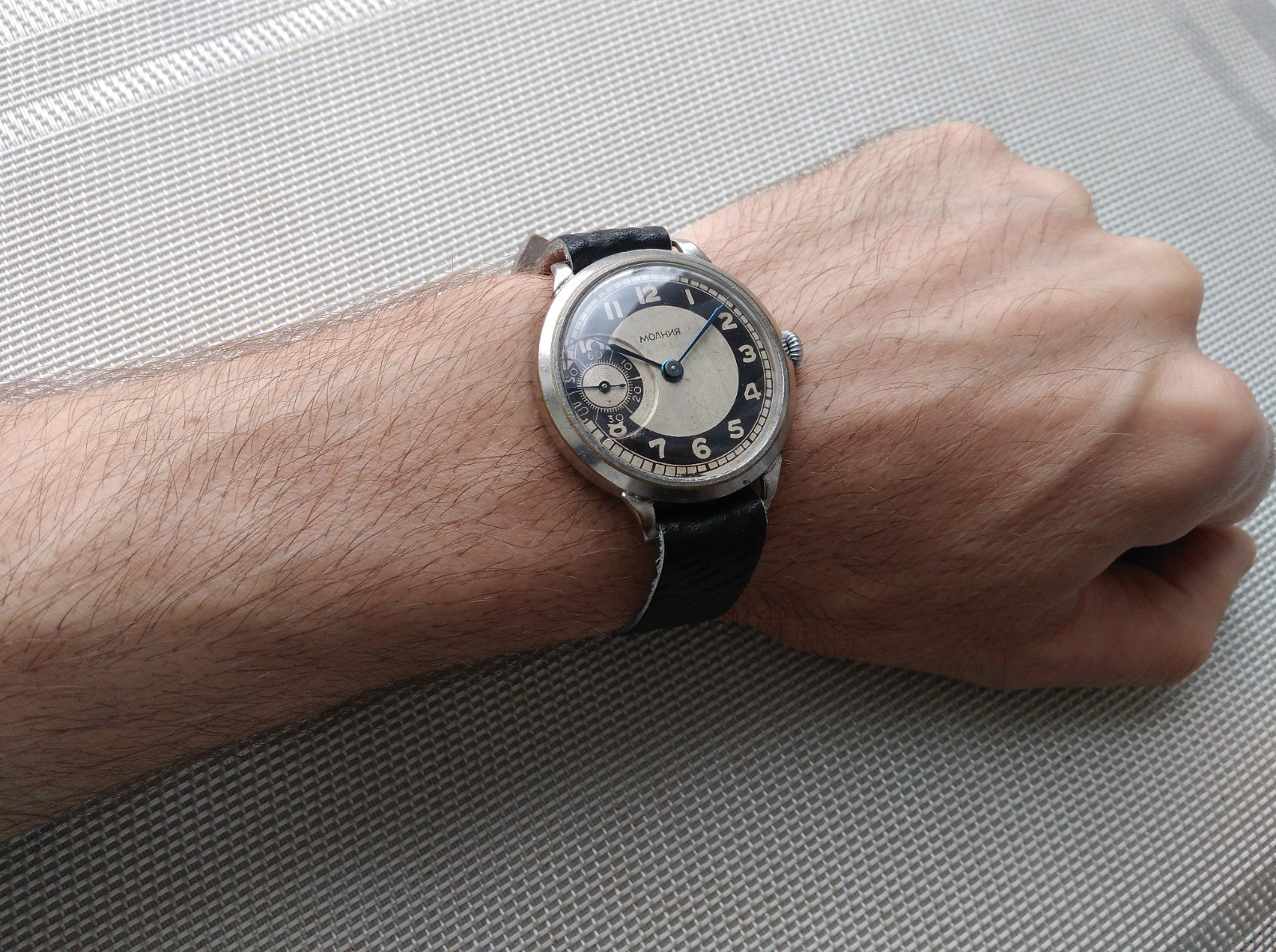 Rare OVERSIZE 38 mm. Soviet Molnija Watch USSR 1951 Military Style SERVICED