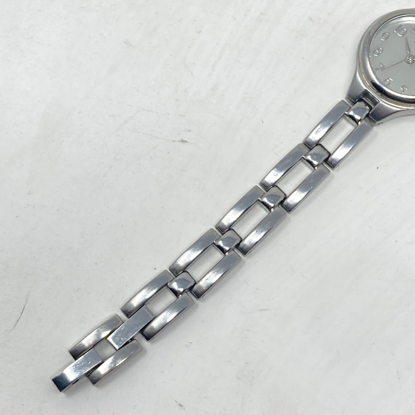 Lorus Women’s Watch 22mm Silver Tone Brushed Finish Classic New Battery 6.5″