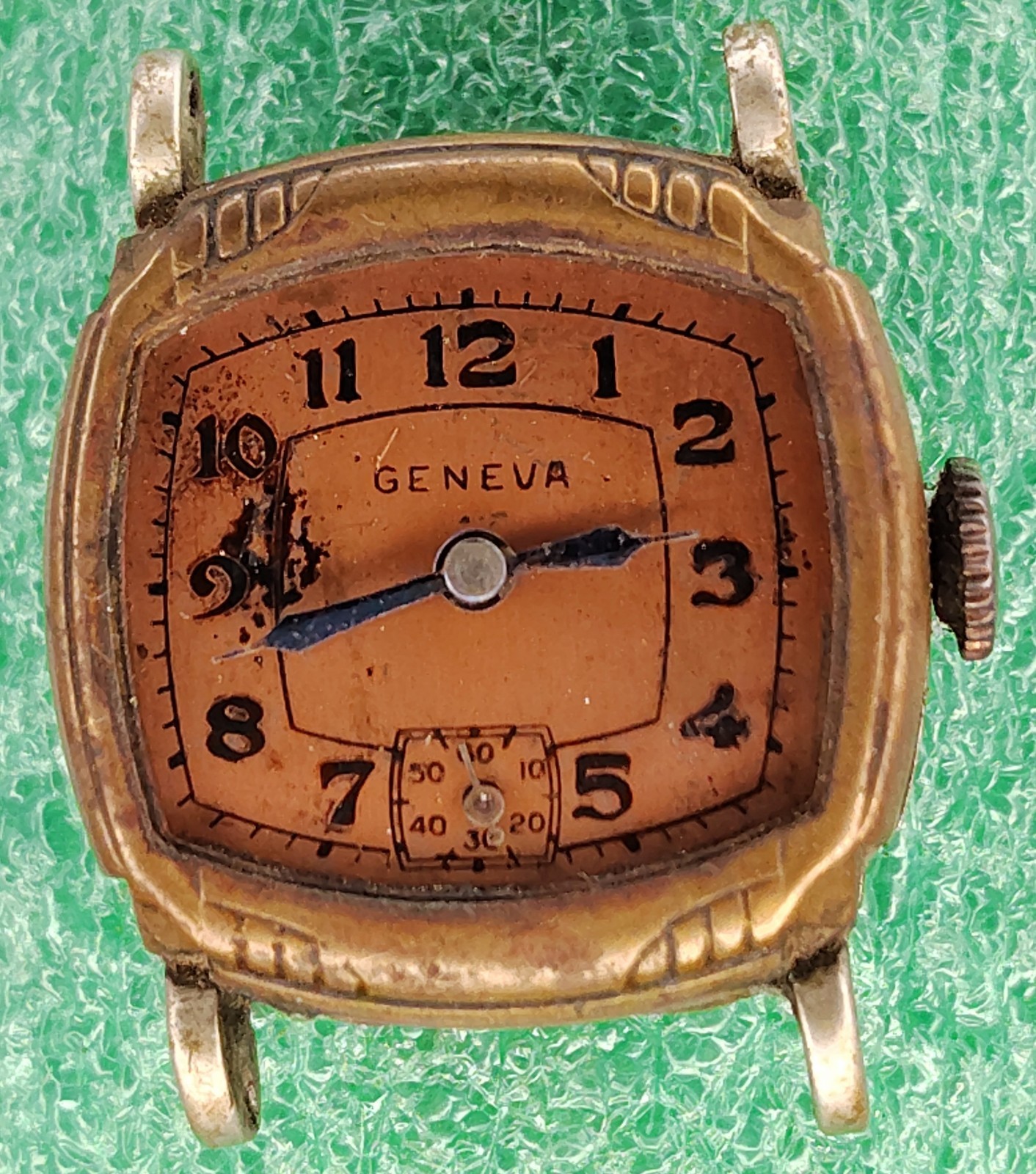 lot C2441 Mens Geneva Sub Dial Fancy Movement Manual Wind Vintage Watch Parts