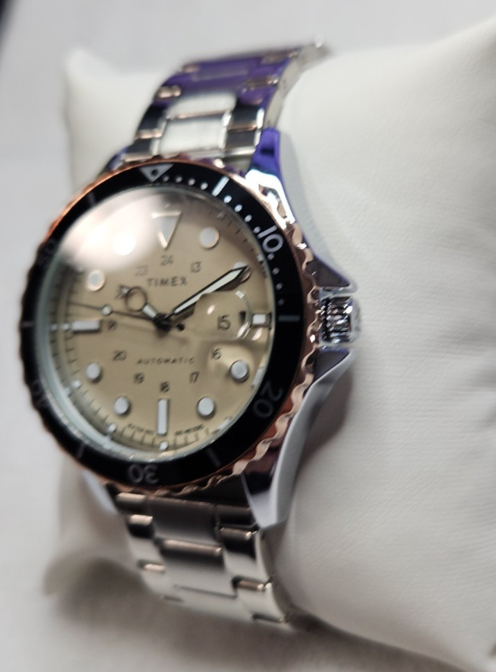 Stunning Timex Automatic Dive Watch 41mm Tan Dial Rotating Bezel Glass Caseback