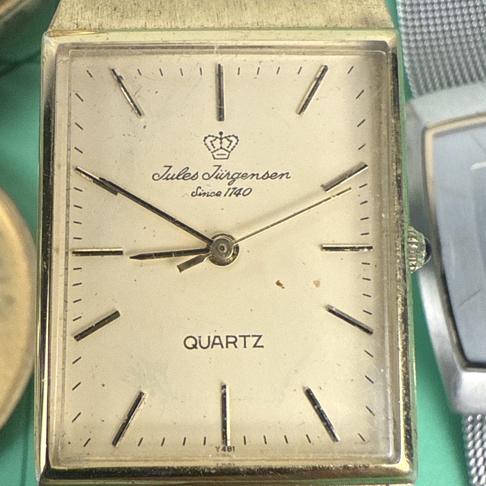 Lot Of 12 Vintage Watches Two Are Working See Description Seiko Ruxton Bulova